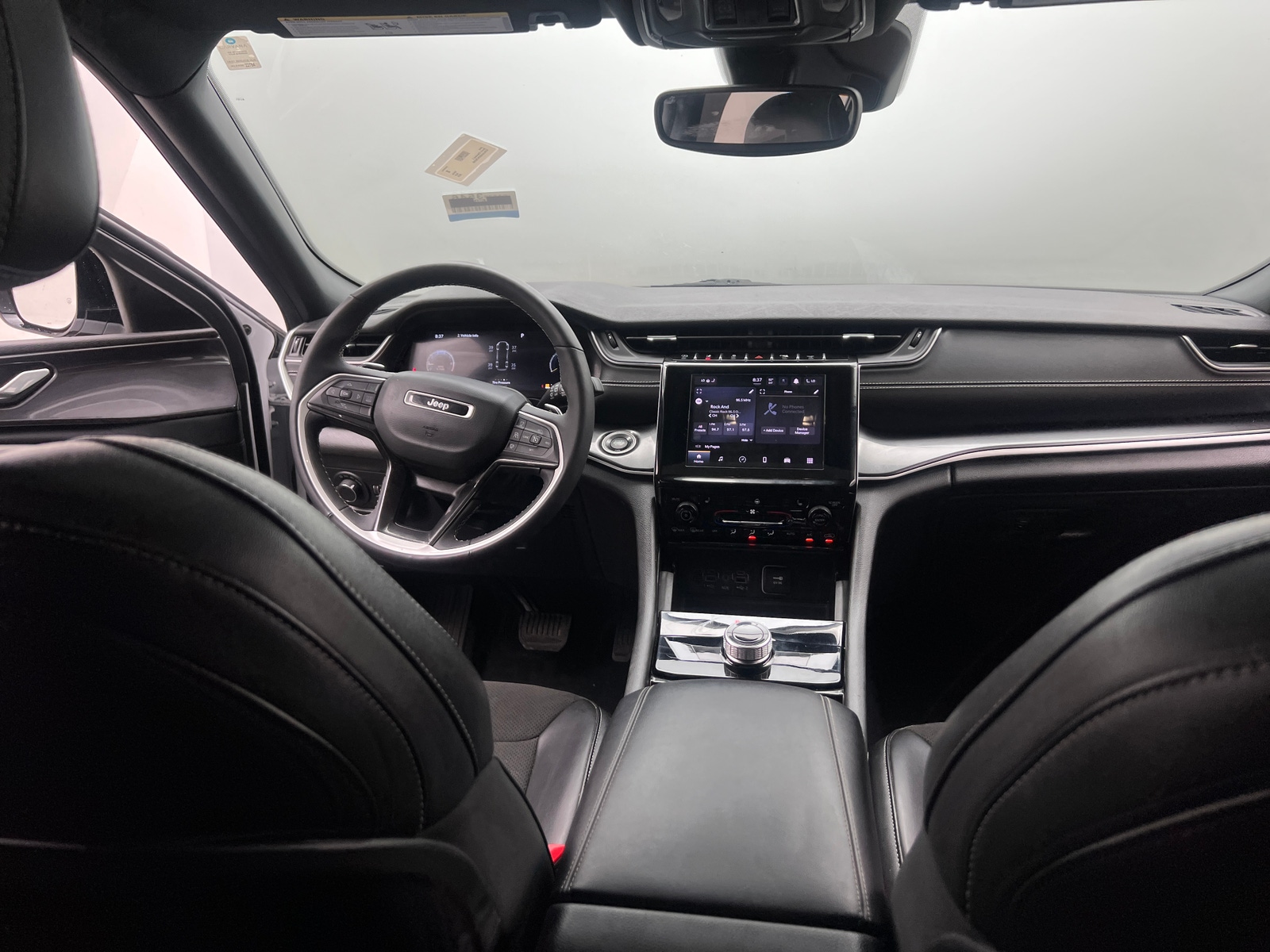 Thumbnail: 2023 Jeep Grand Cherokee L - 2
