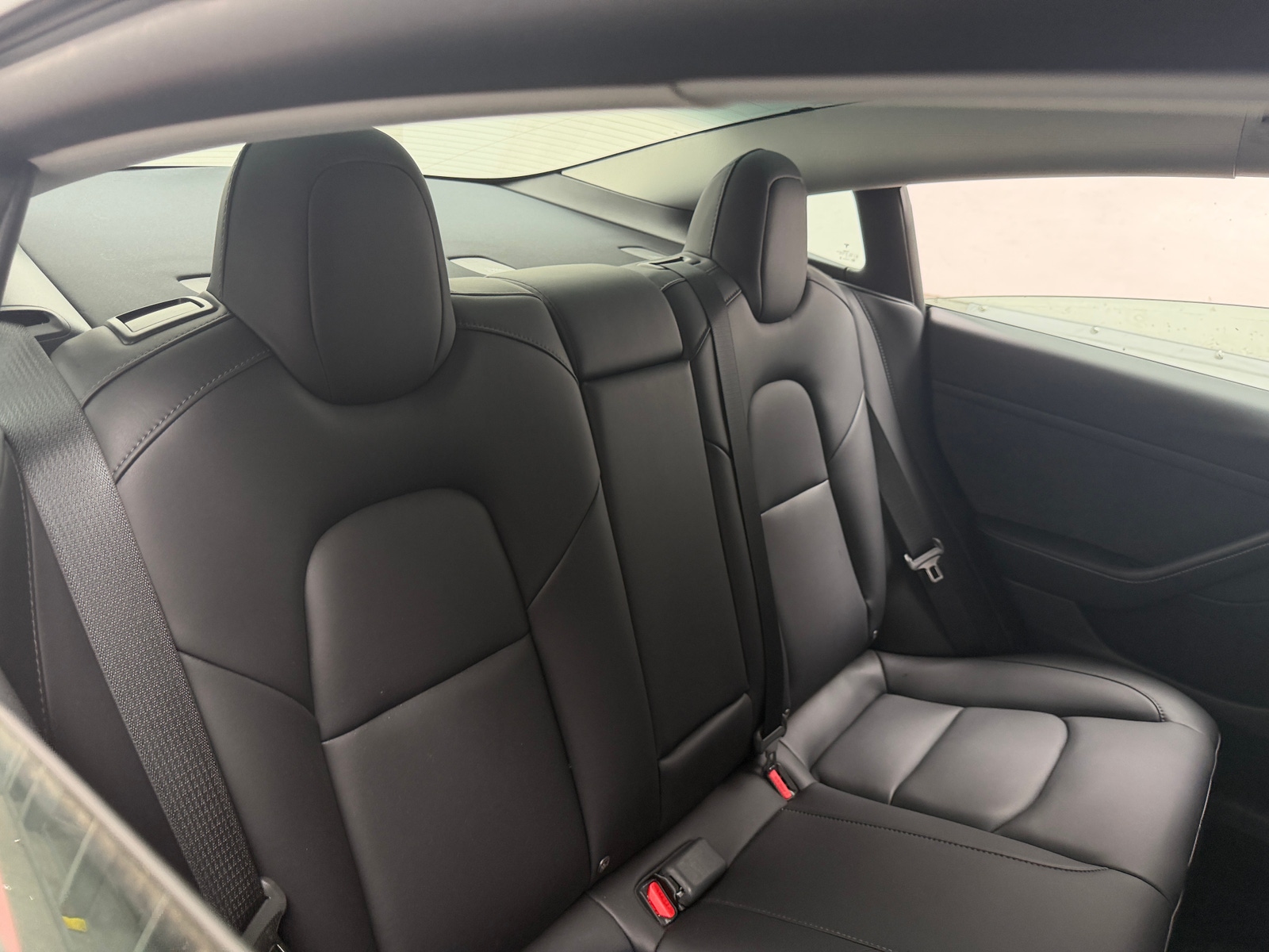 Thumbnail: 2022 Tesla Model 3 - 5