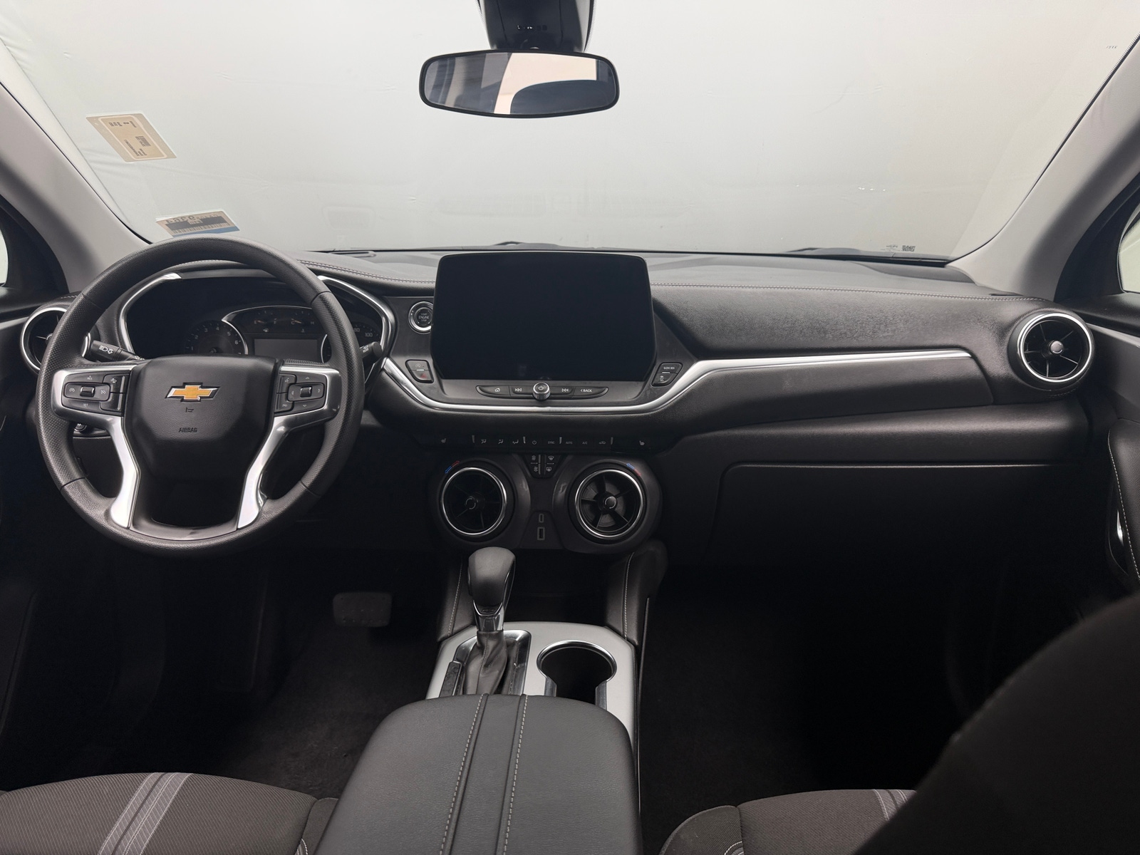 Thumbnail: 2025 Chevrolet Blazer - 3