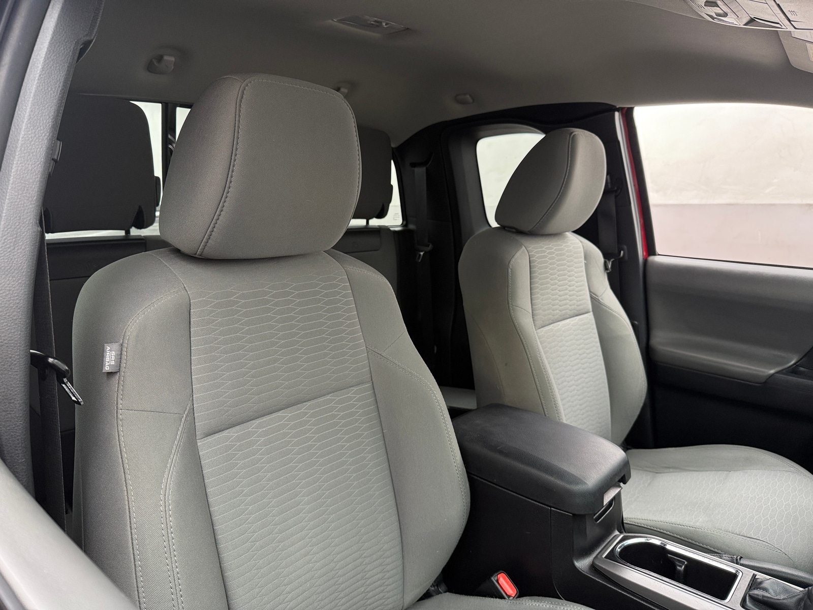 Thumbnail: 2016 Toyota Tacoma - 2