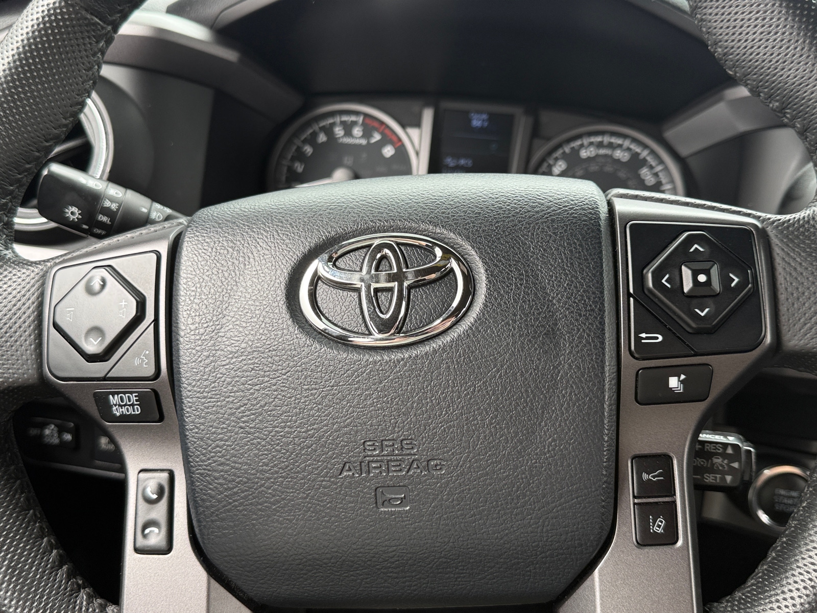 Thumbnail: 2020 Toyota Tacoma - 5
