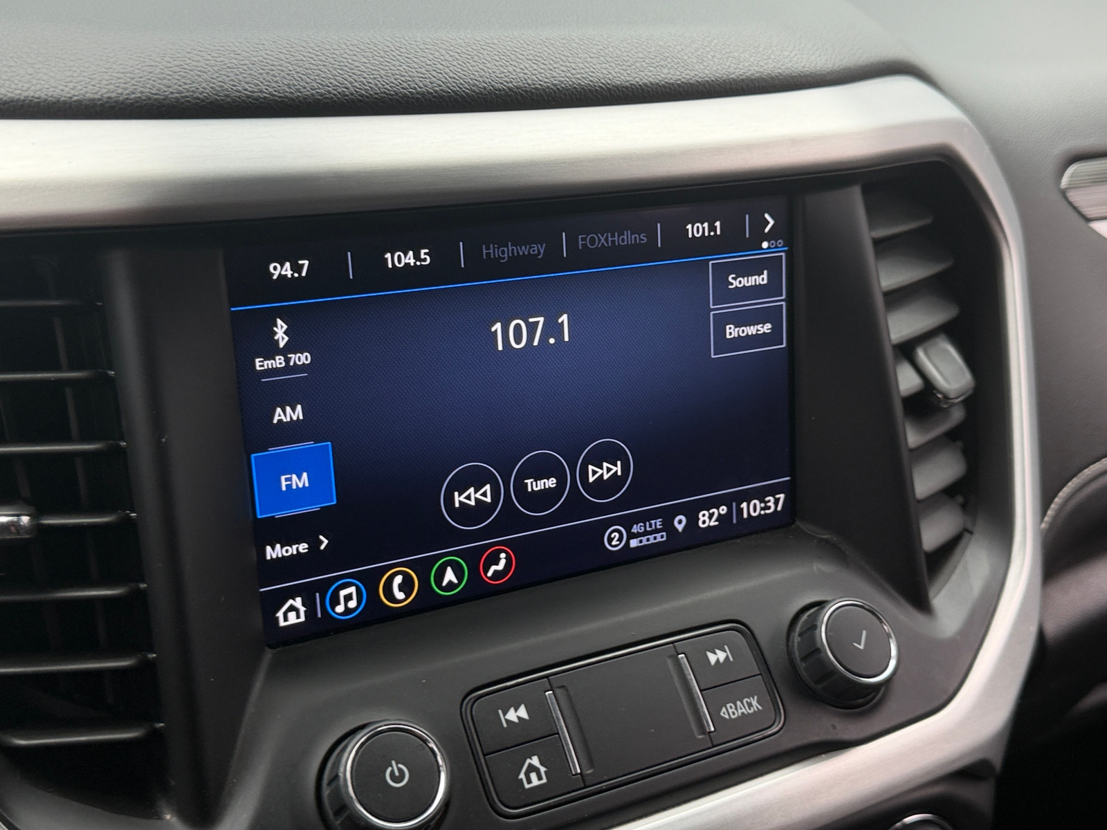 Thumbnail: 2023 GMC Acadia - 3