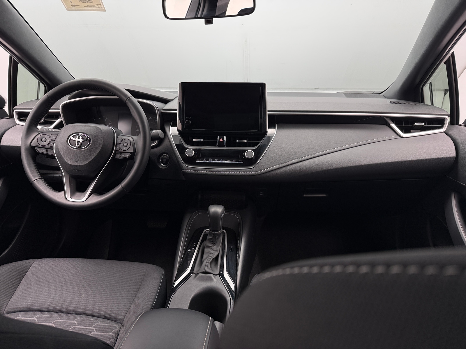 Thumbnail: 2025 Toyota Corolla - 3