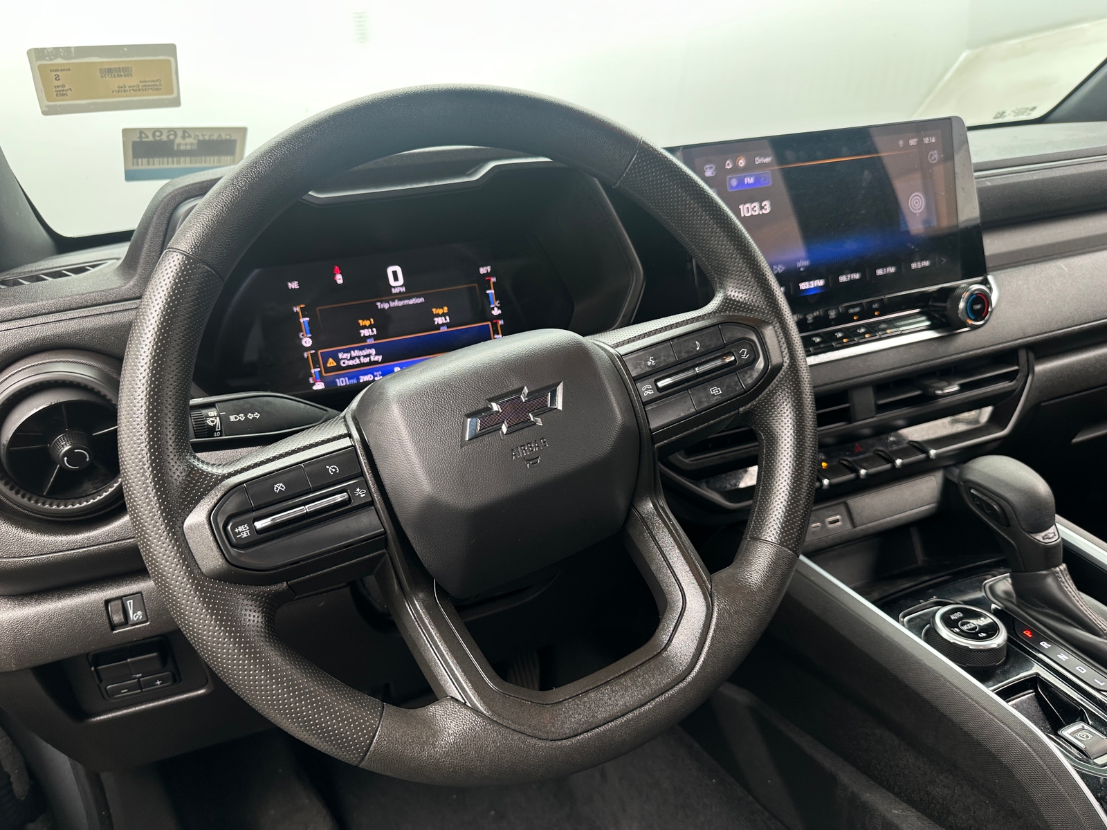 Thumbnail: 2023 Chevrolet Colorado - 5