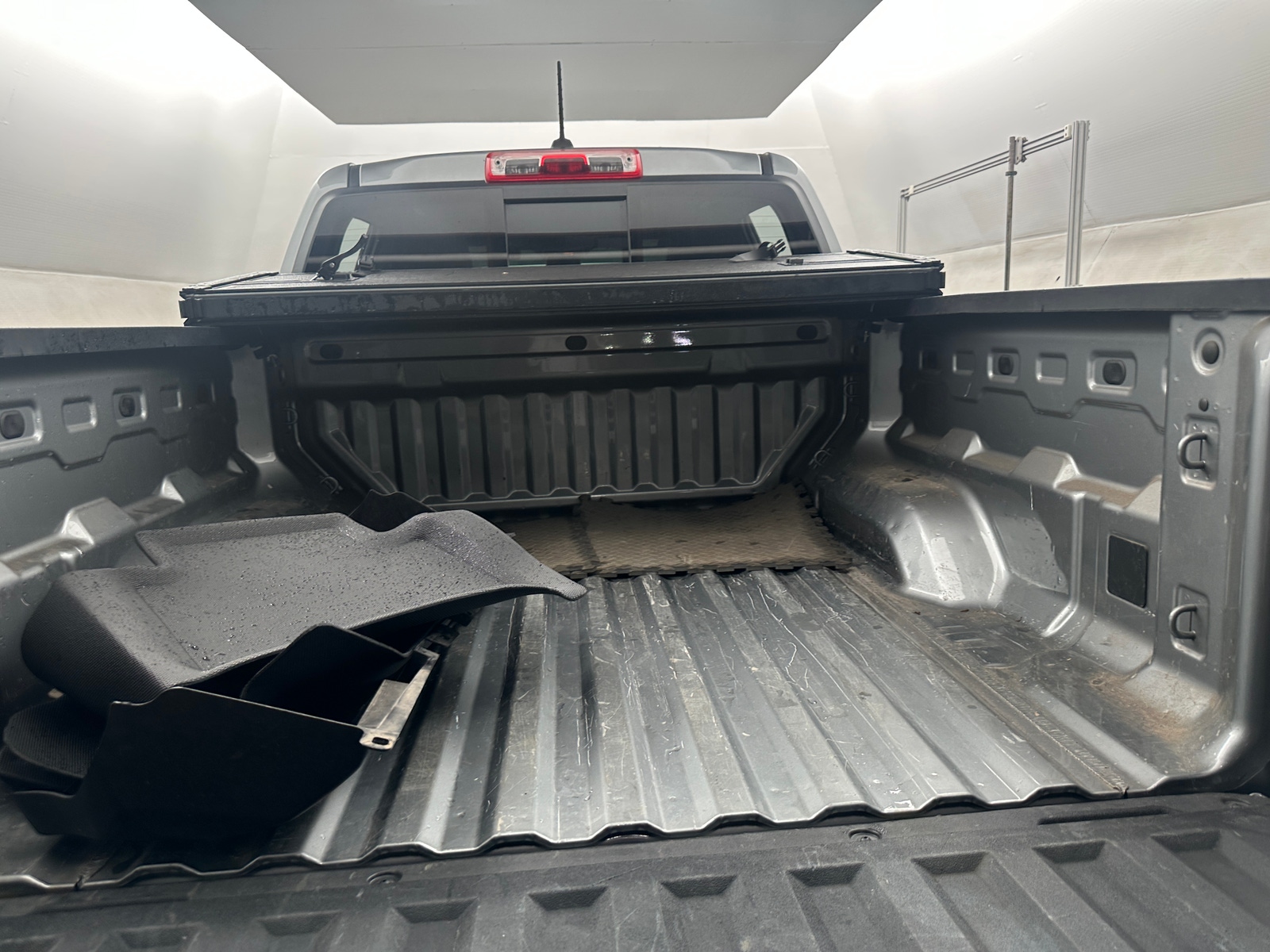 Thumbnail: 2023 Chevrolet Colorado - 7