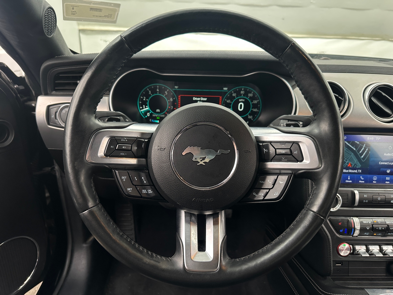 Thumbnail: 2022 Ford Mustang - 3