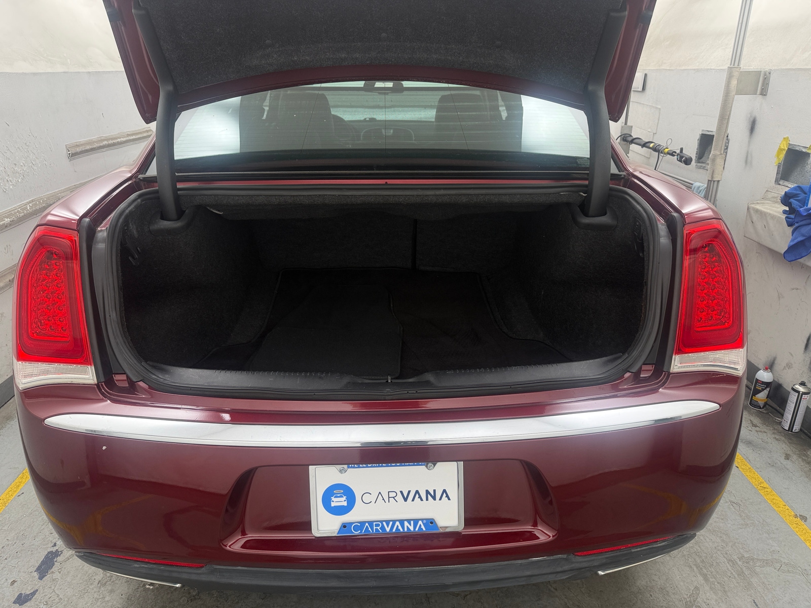 Thumbnail: 2016 Chrysler 300 - 6
