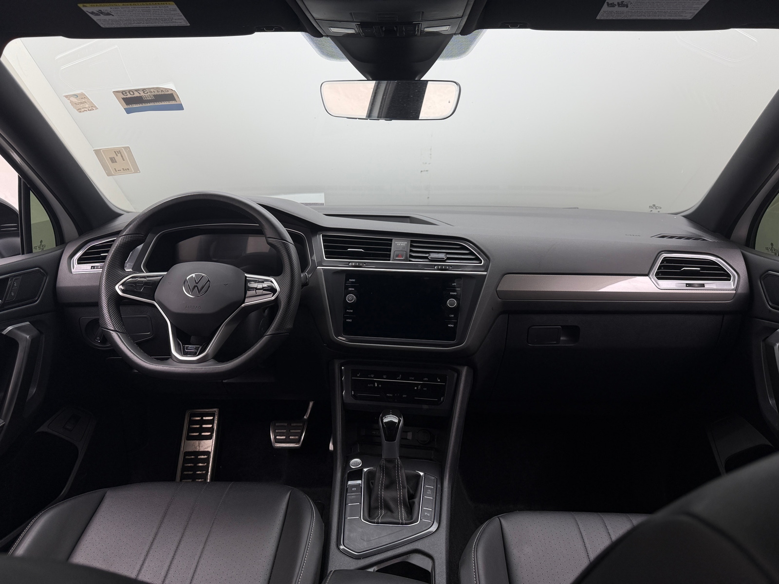 Thumbnail: 2024 Volkswagen Tiguan - 2