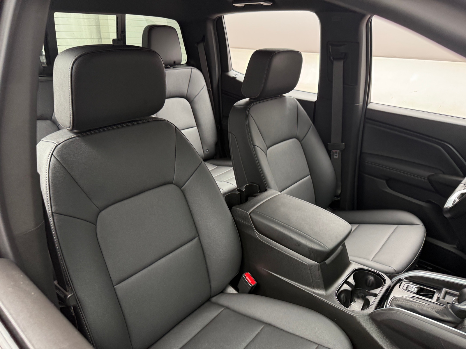 Thumbnail: 2025 Chevrolet Colorado - 2