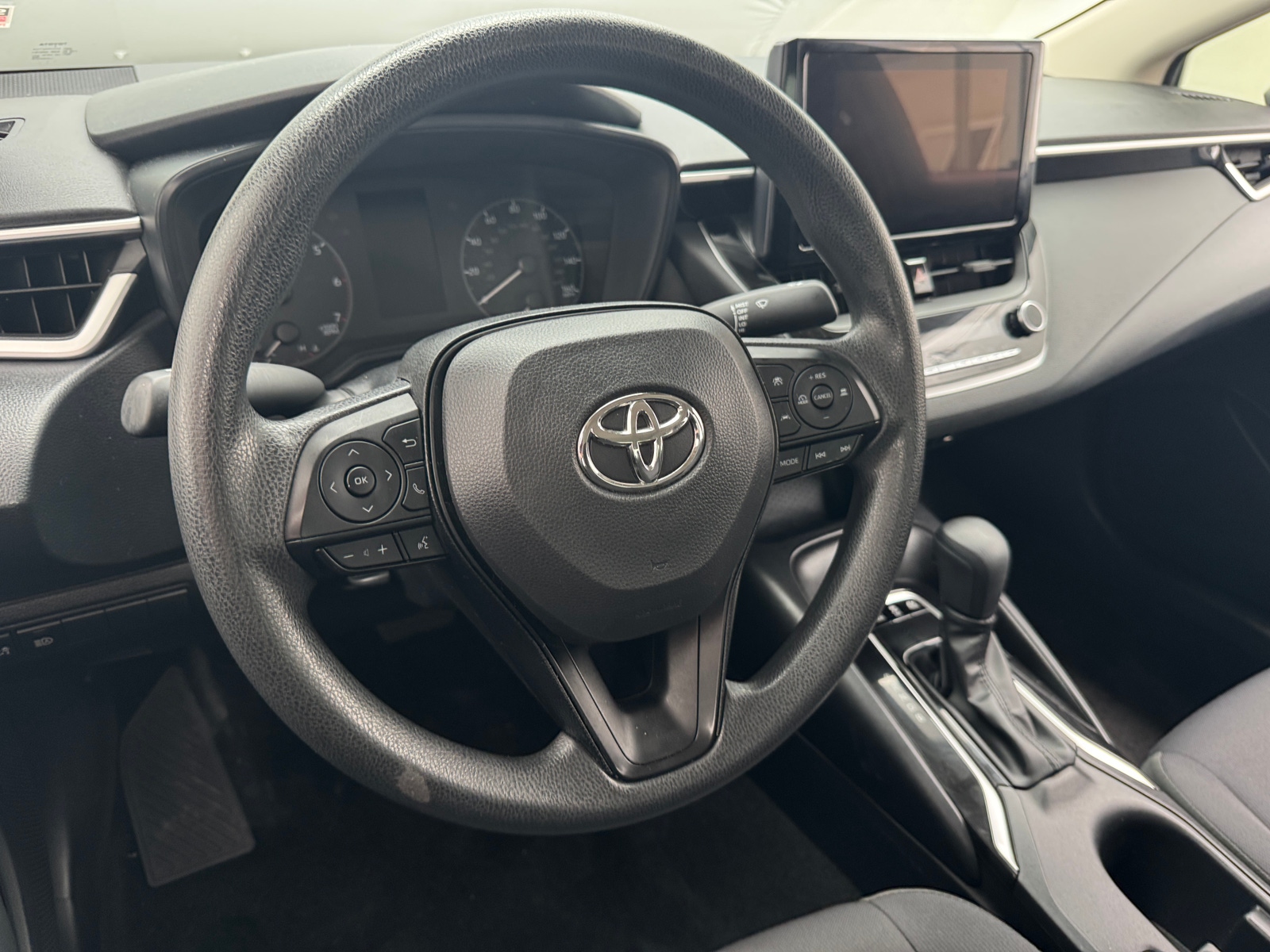 Thumbnail: 2023 Toyota Corolla - 5