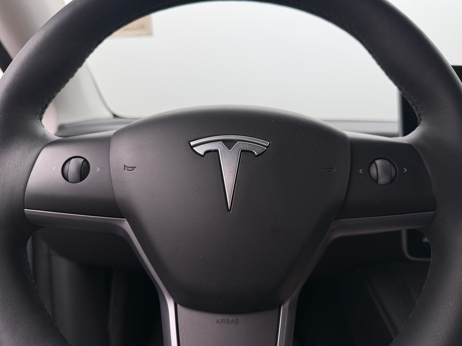 Thumbnail: 2023 Tesla Model Y - 4