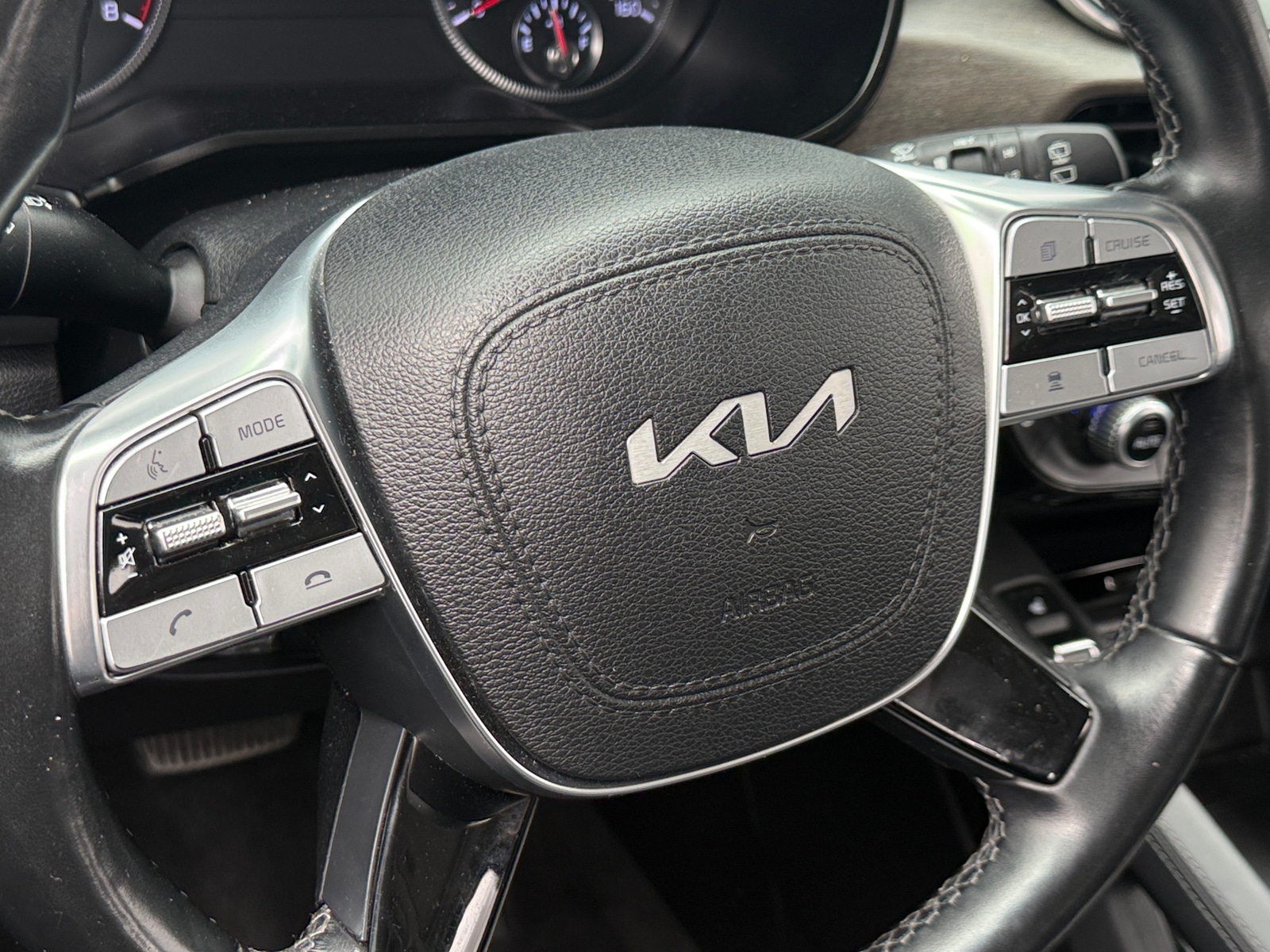 Thumbnail: 2022 Kia Telluride - 4