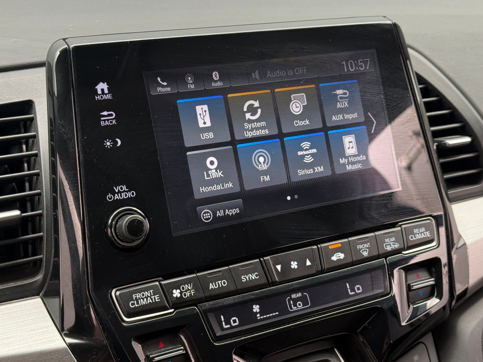 Thumbnail: 2018 Honda Odyssey - 4