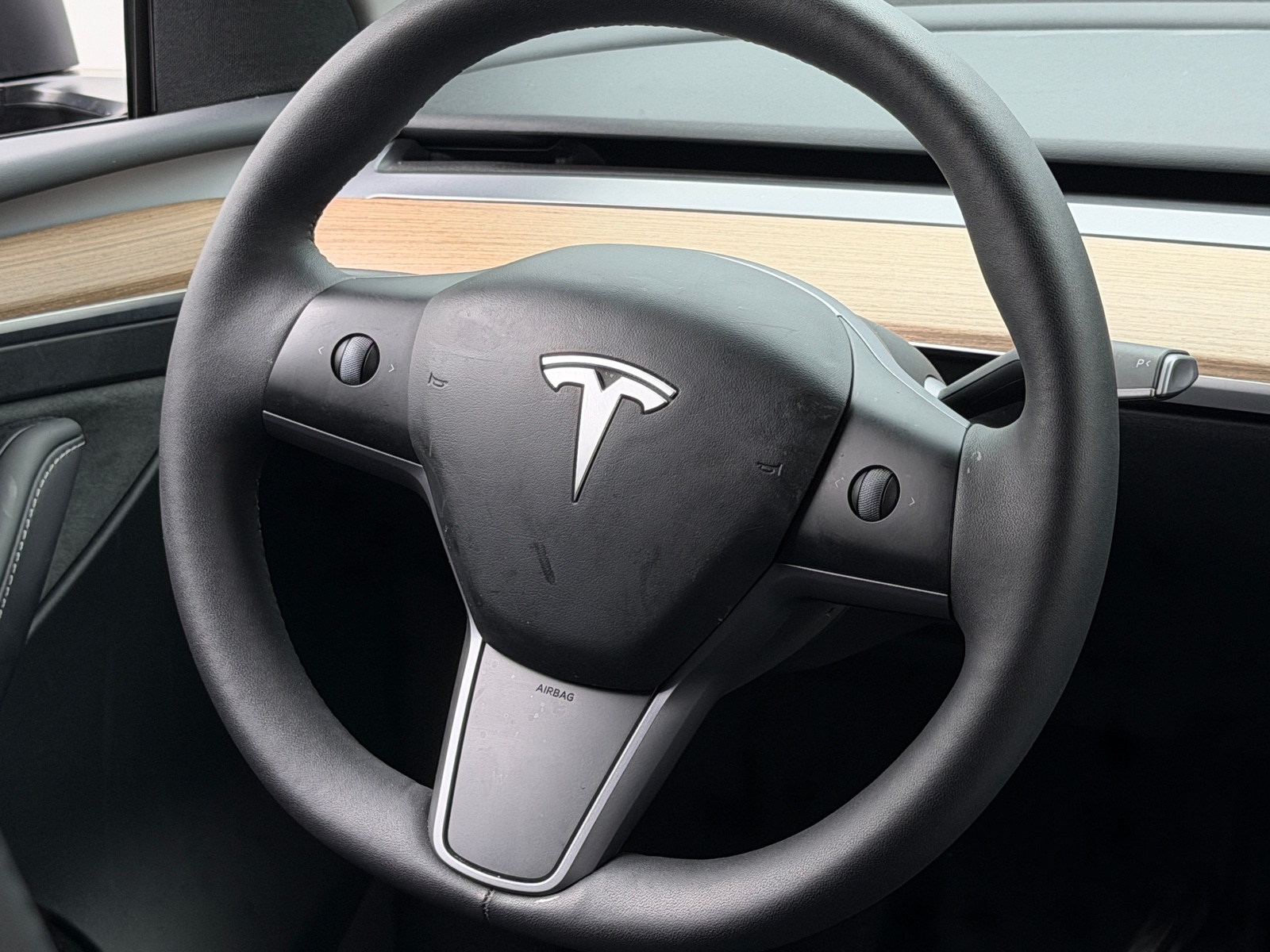 Thumbnail: 2024 Tesla Model Y - 4