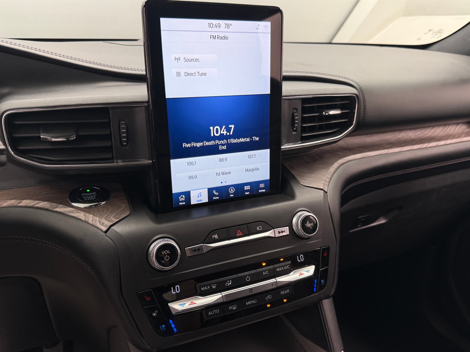 Thumbnail: 2020 Ford Explorer - 3