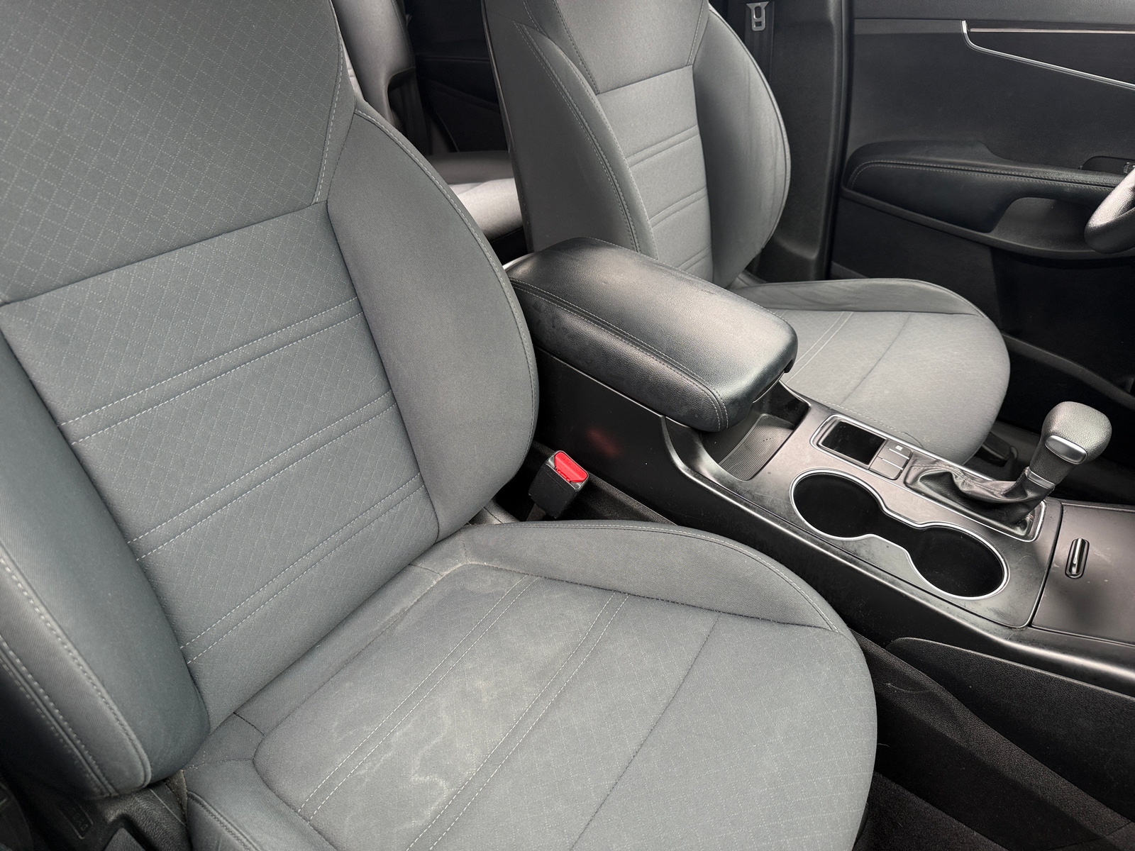 Thumbnail: 2019 Kia Sorento - 2