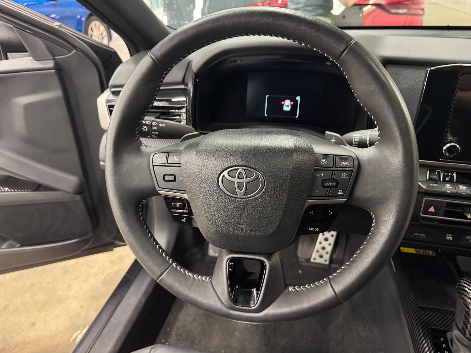 Thumbnail: 2025 Toyota Camry - 4