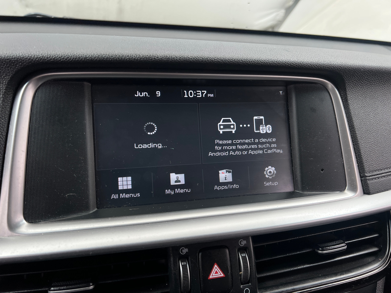 Thumbnail: 2019 Kia Optima - 3