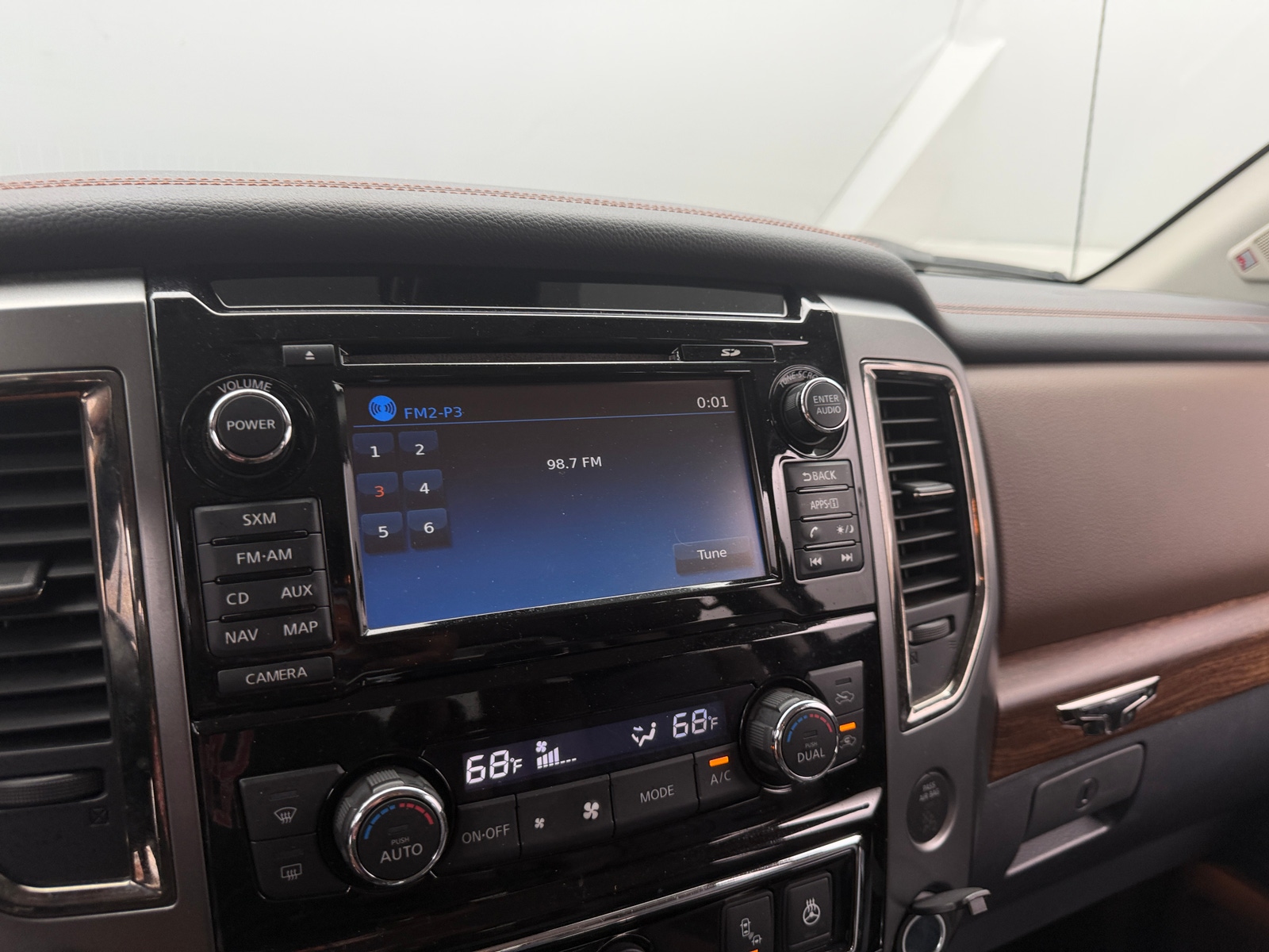 Thumbnail: 2017 Nissan Titan - 3