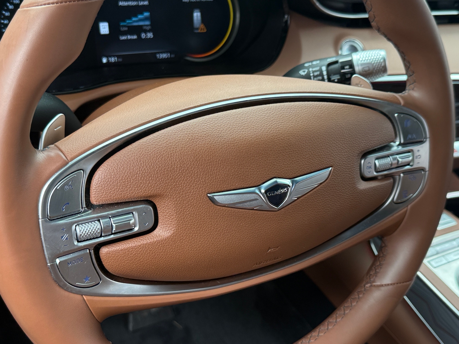 Thumbnail: 2025 Genesis GV70 - 4