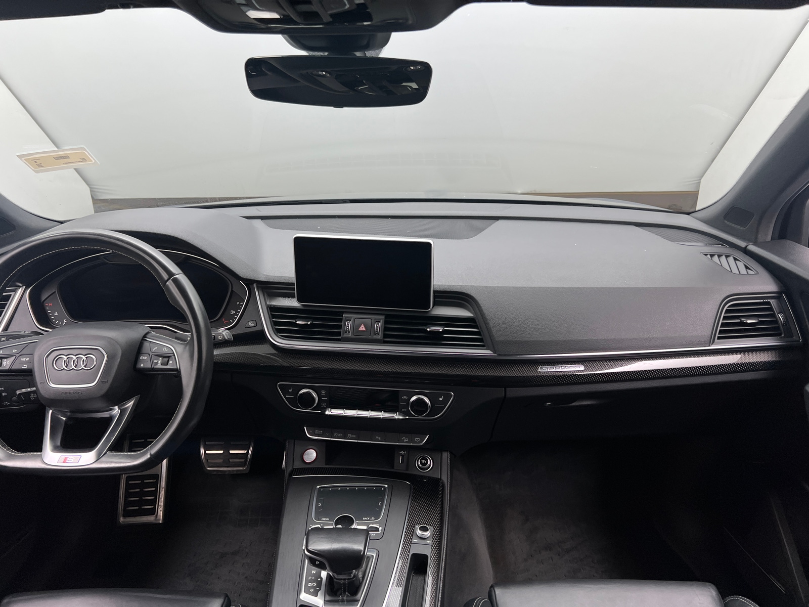 Thumbnail: 2019 Audi SQ5 - 2