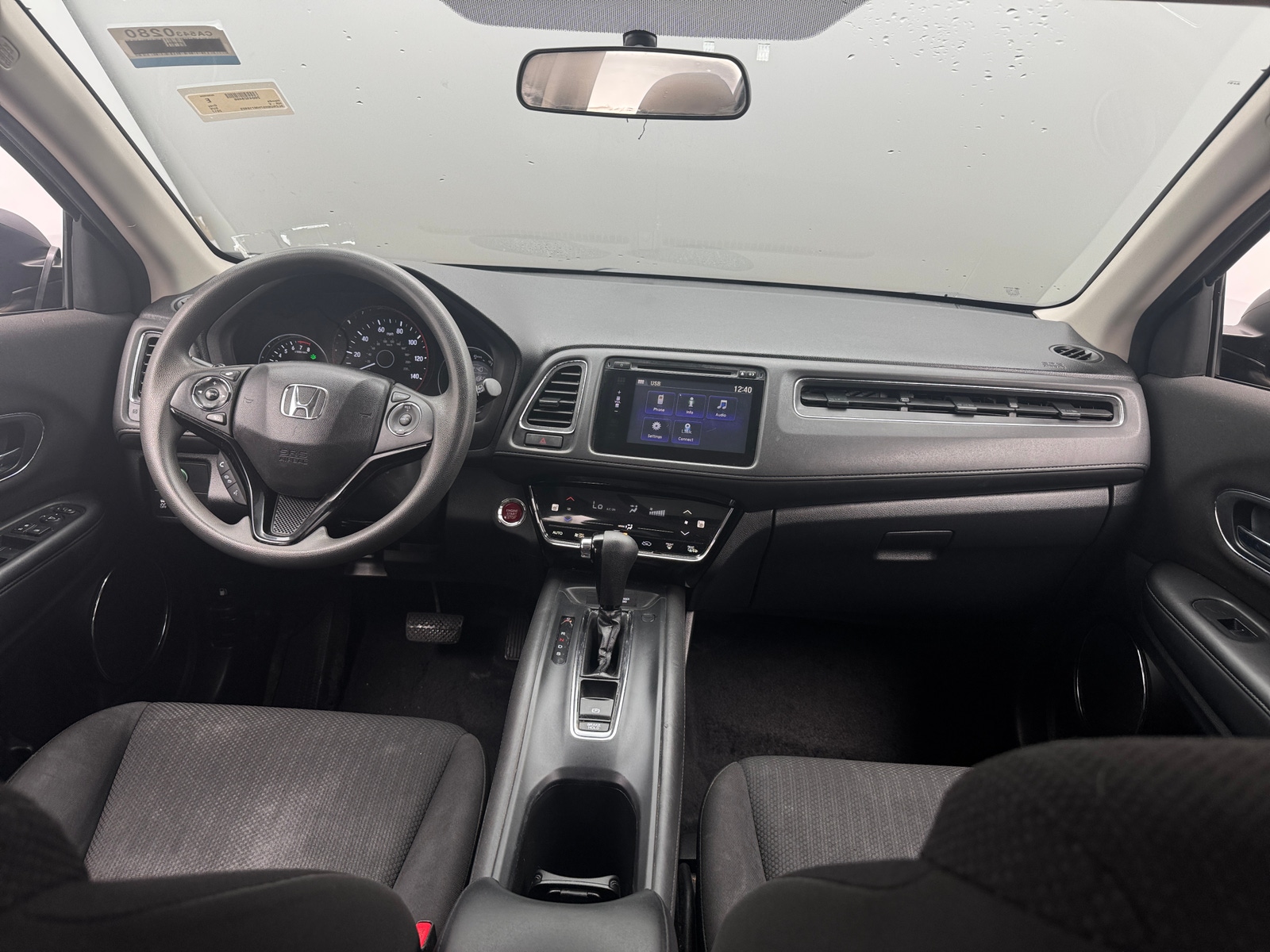 Thumbnail: 2017 Honda HR-V - 3