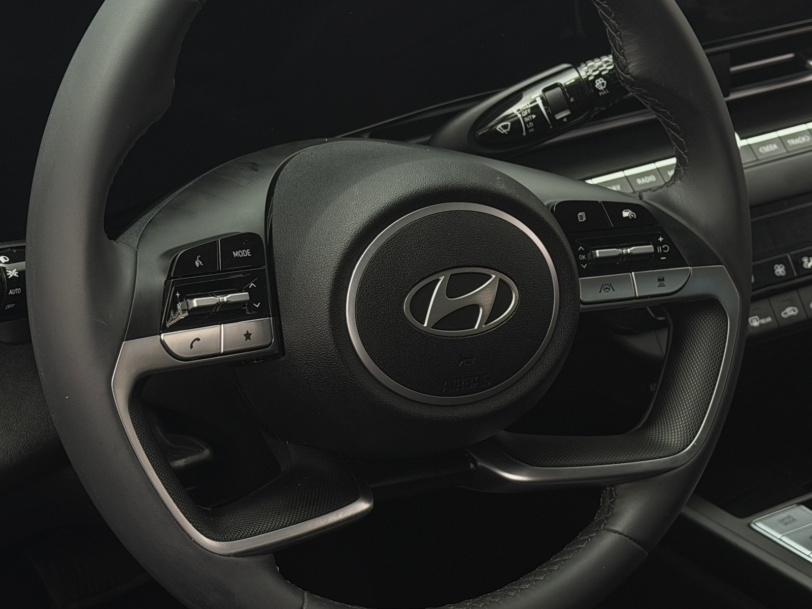 Thumbnail: 2024 Hyundai Elantra - 5