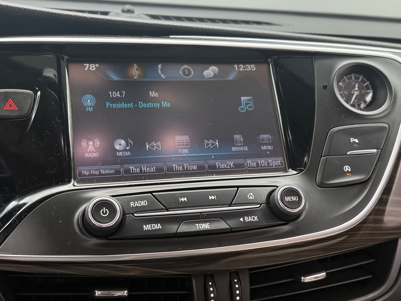 Thumbnail: 2020 Buick Envision - 3