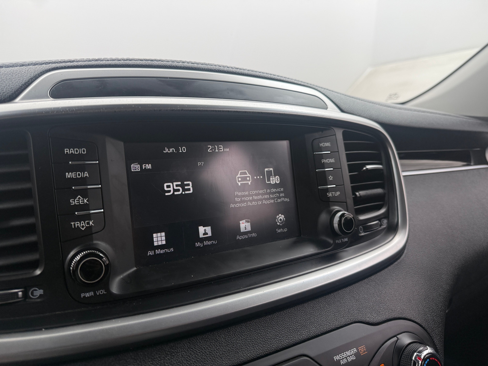 Thumbnail: 2020 Kia Sorento - 4