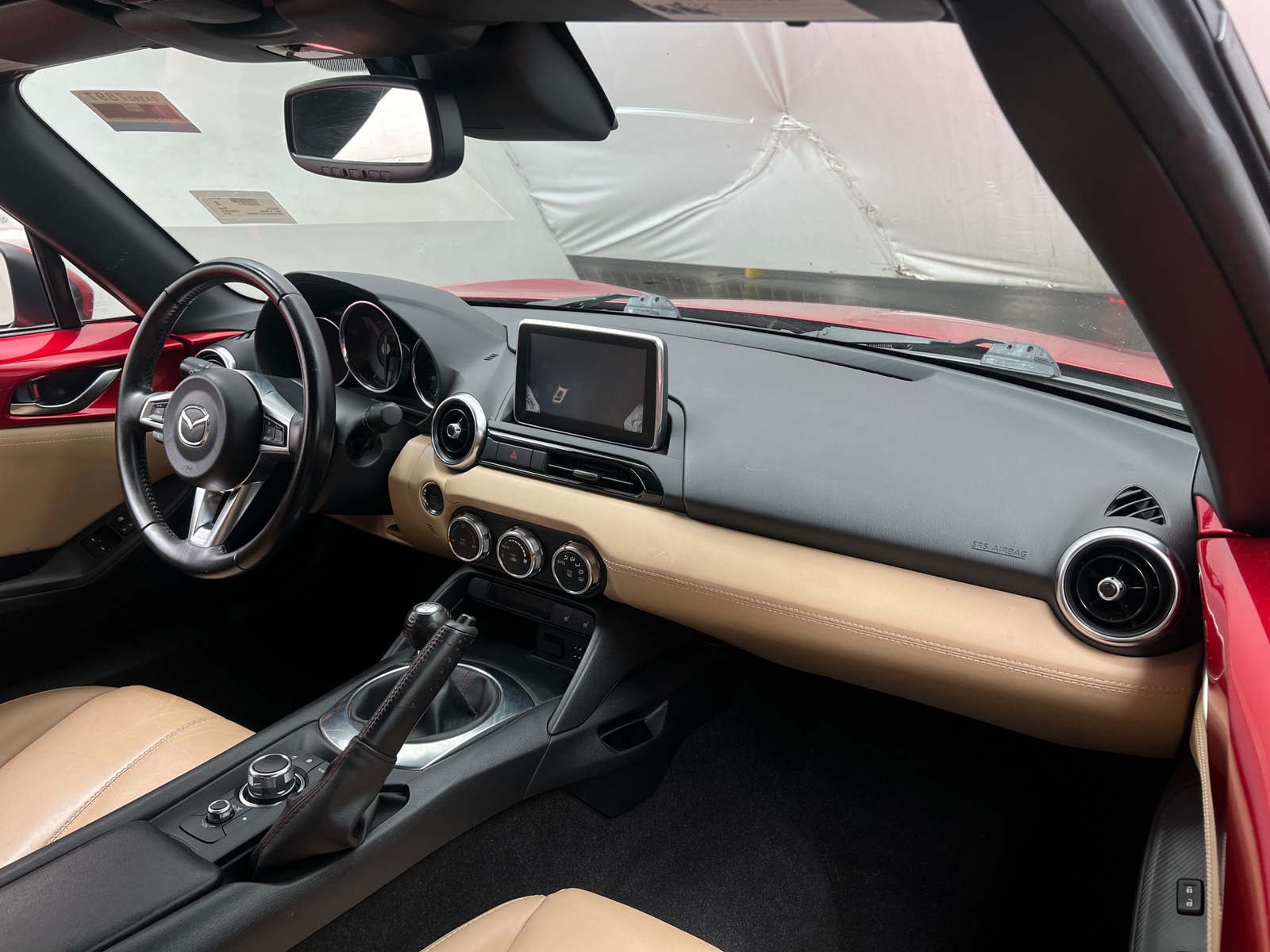 Thumbnail: 2016 Mazda MX-5 Miata - 3