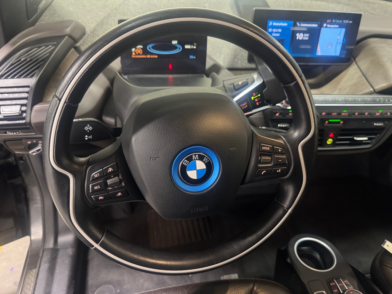 Thumbnail: 2018 BMW i3 - 5