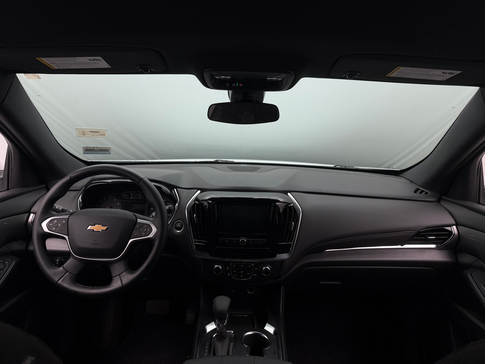 Thumbnail: 2023 Chevrolet Traverse - 3