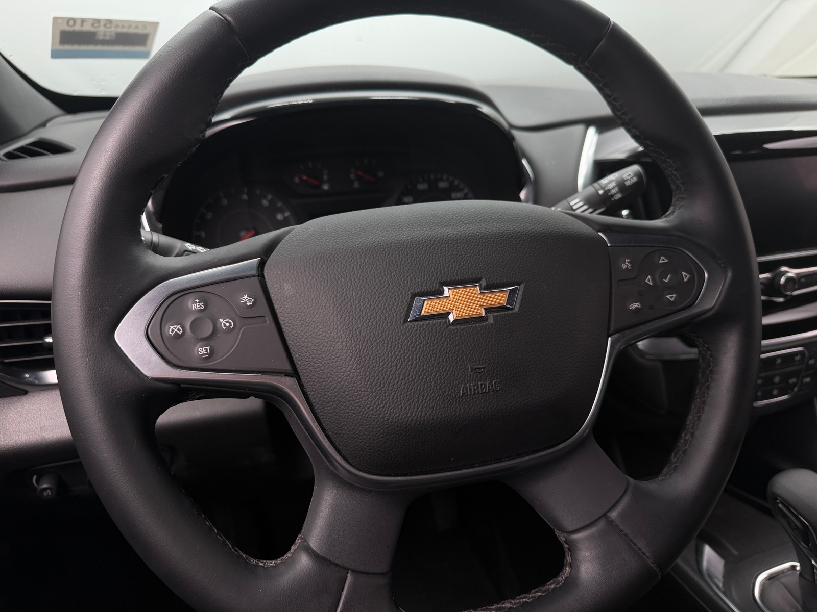 Thumbnail: 2023 Chevrolet Traverse - 5