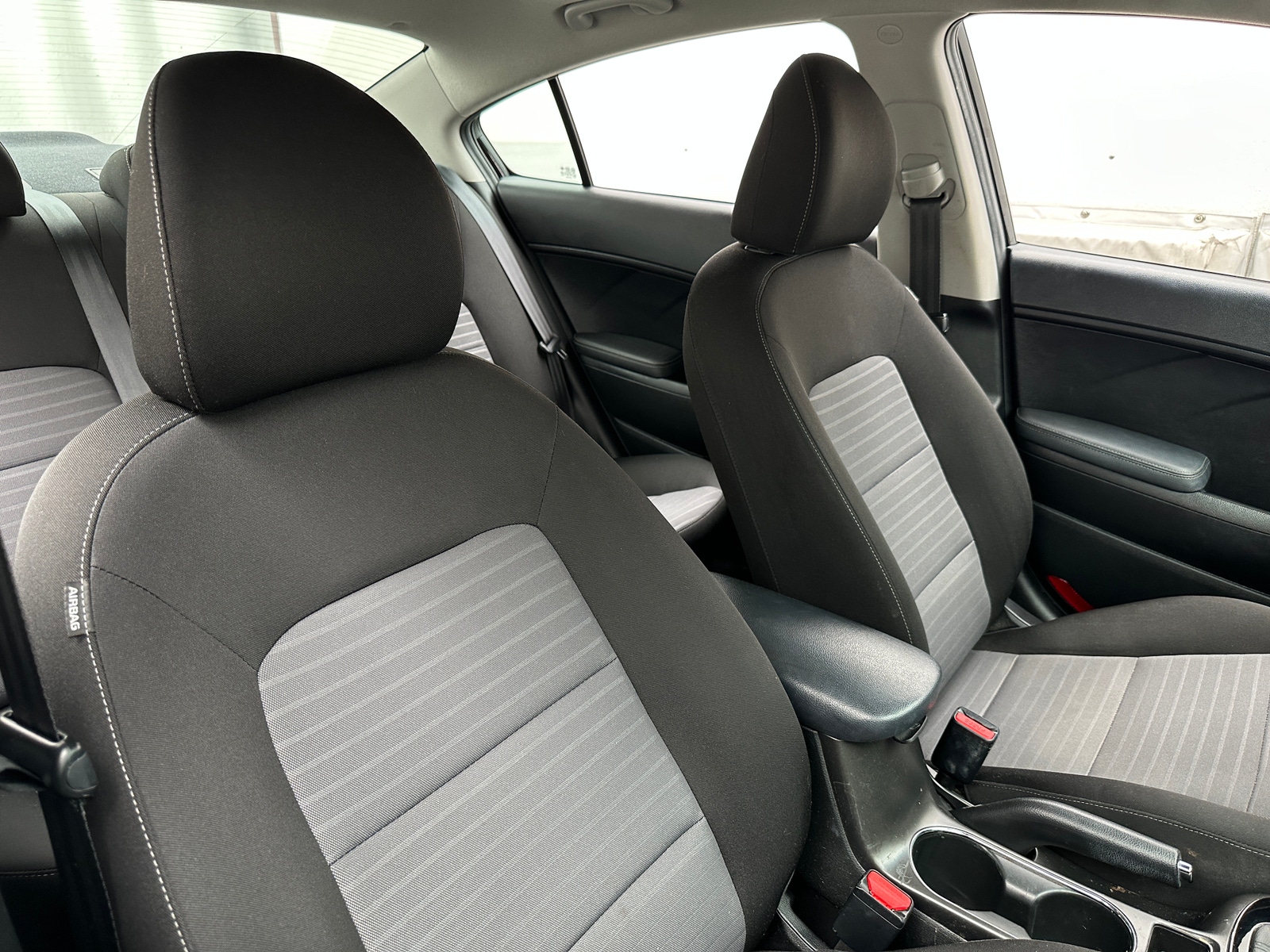 Thumbnail: 2018 Kia Forte - 2