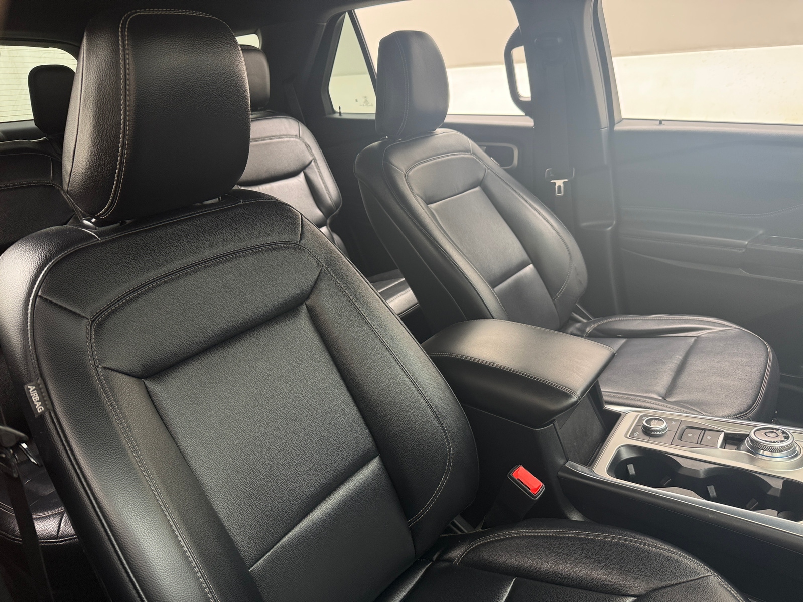 Thumbnail: 2020 Ford Explorer - 2