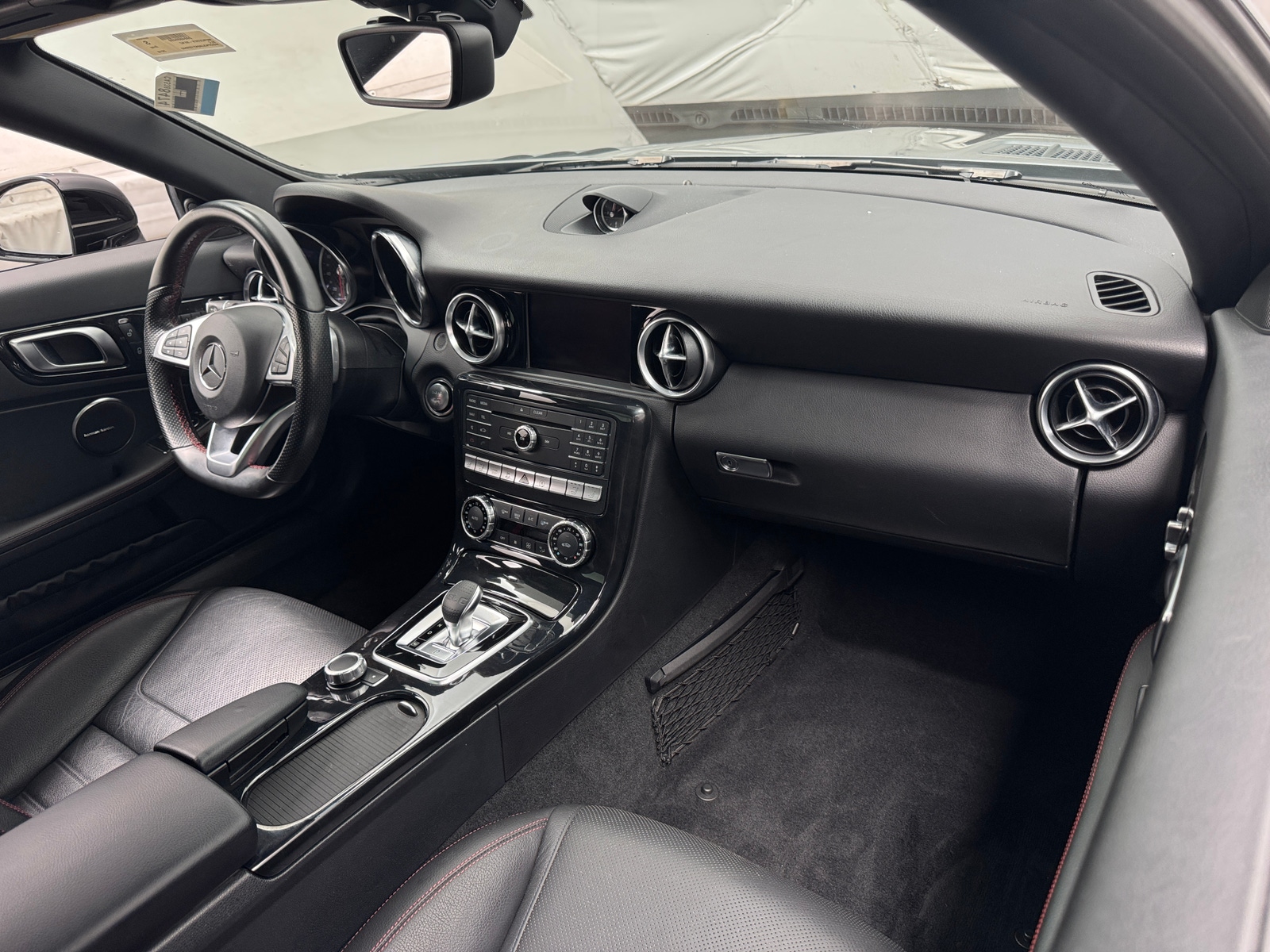 Thumbnail: 2019 Mercedes-Benz SLC - 2