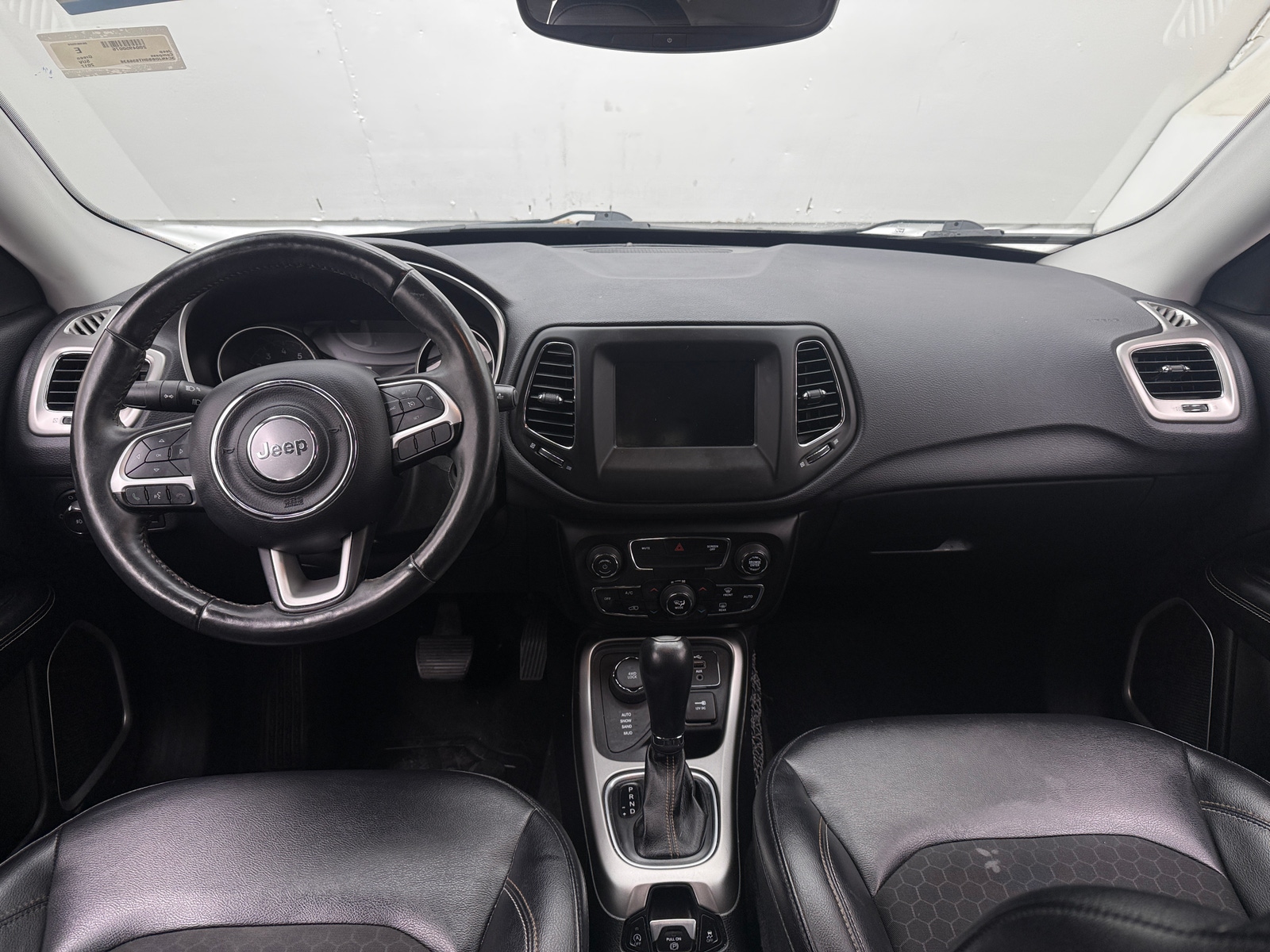 Thumbnail: 2017 Jeep Compass - 3