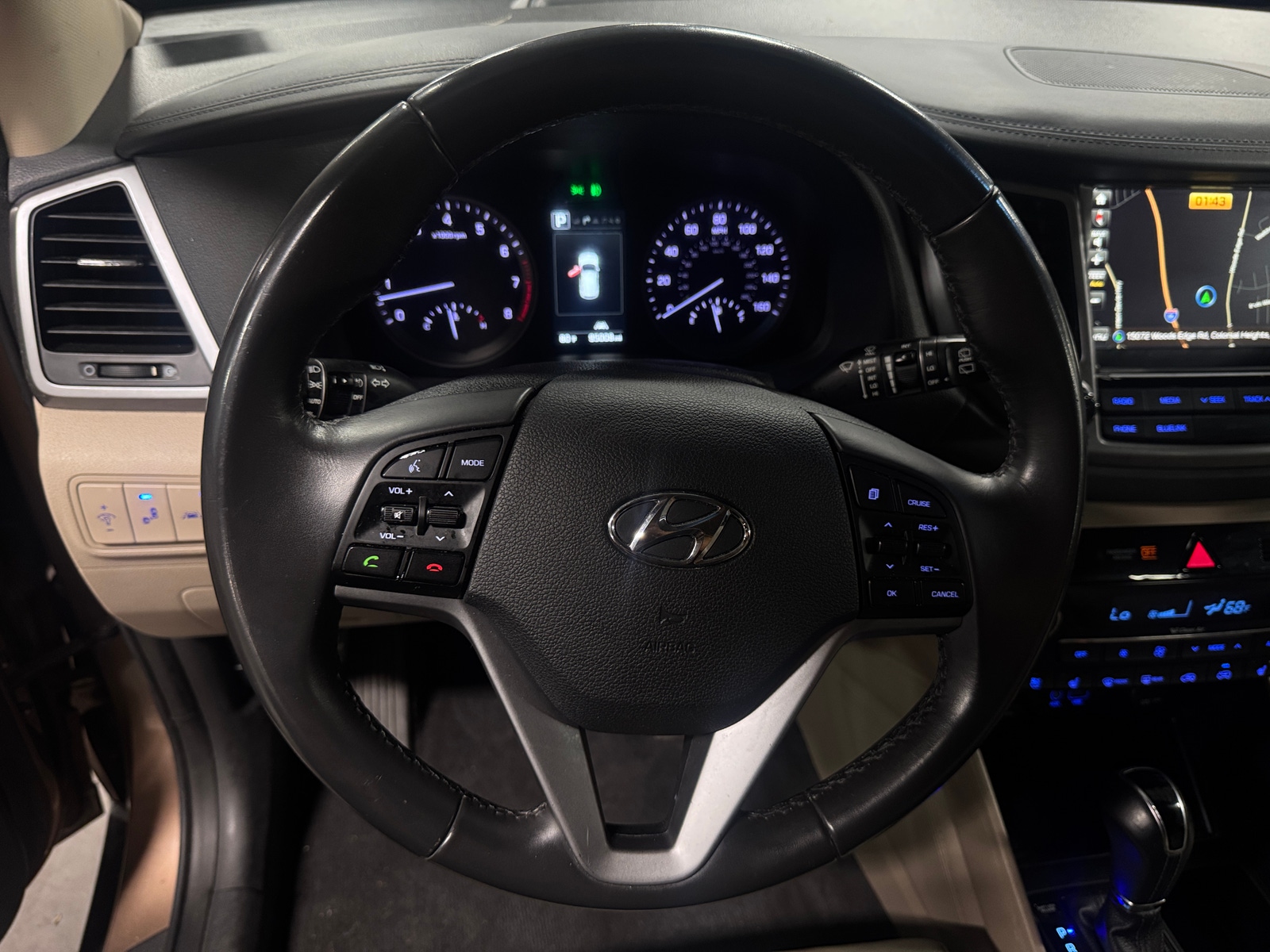 Thumbnail: 2017 Hyundai Tucson - 4