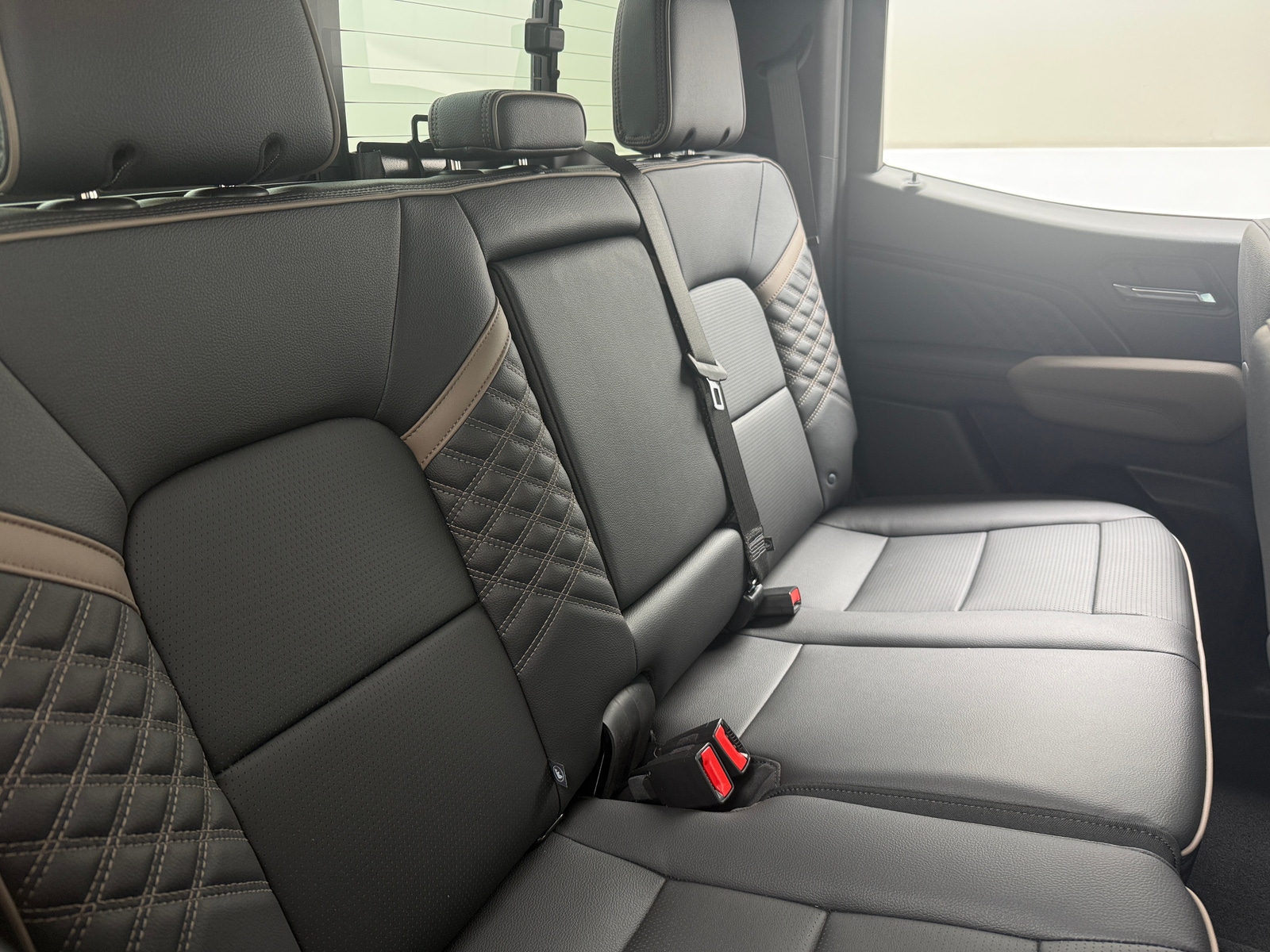 Thumbnail: 2025 GMC Canyon - 5