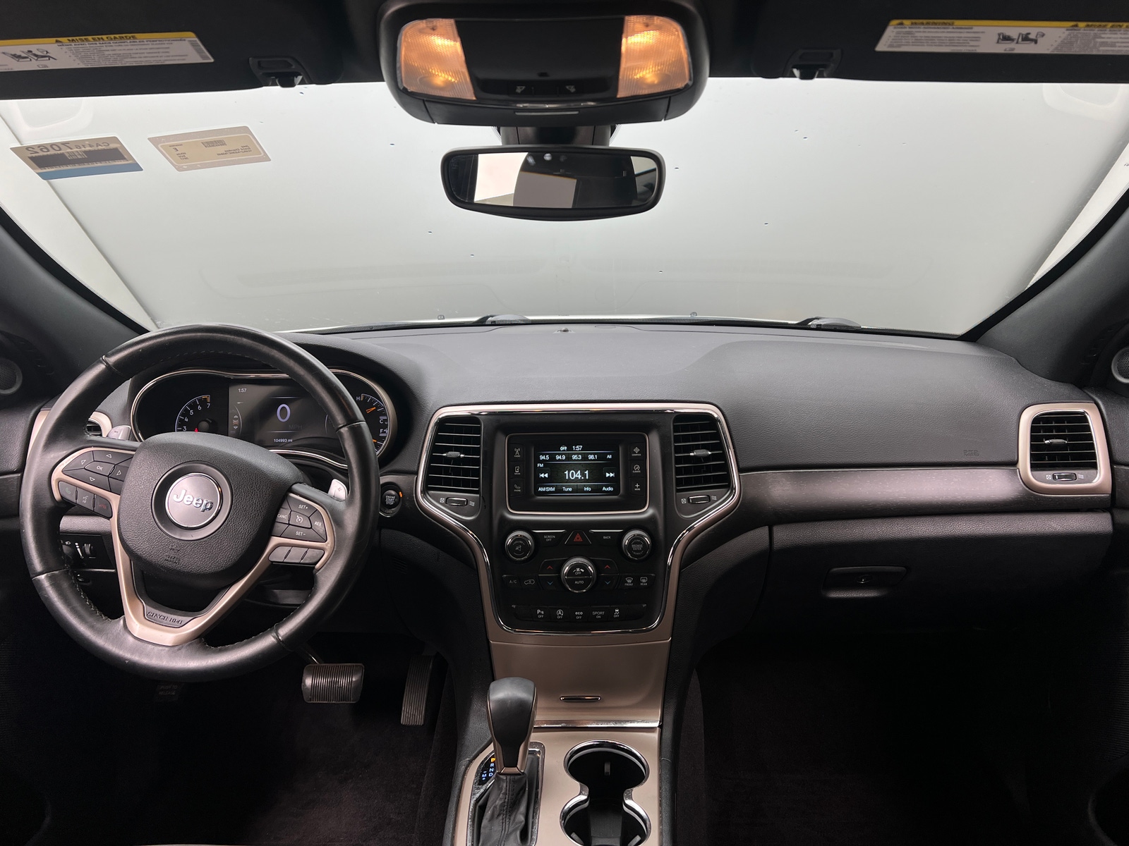 Thumbnail: 2017 Jeep Grand Cherokee - 3