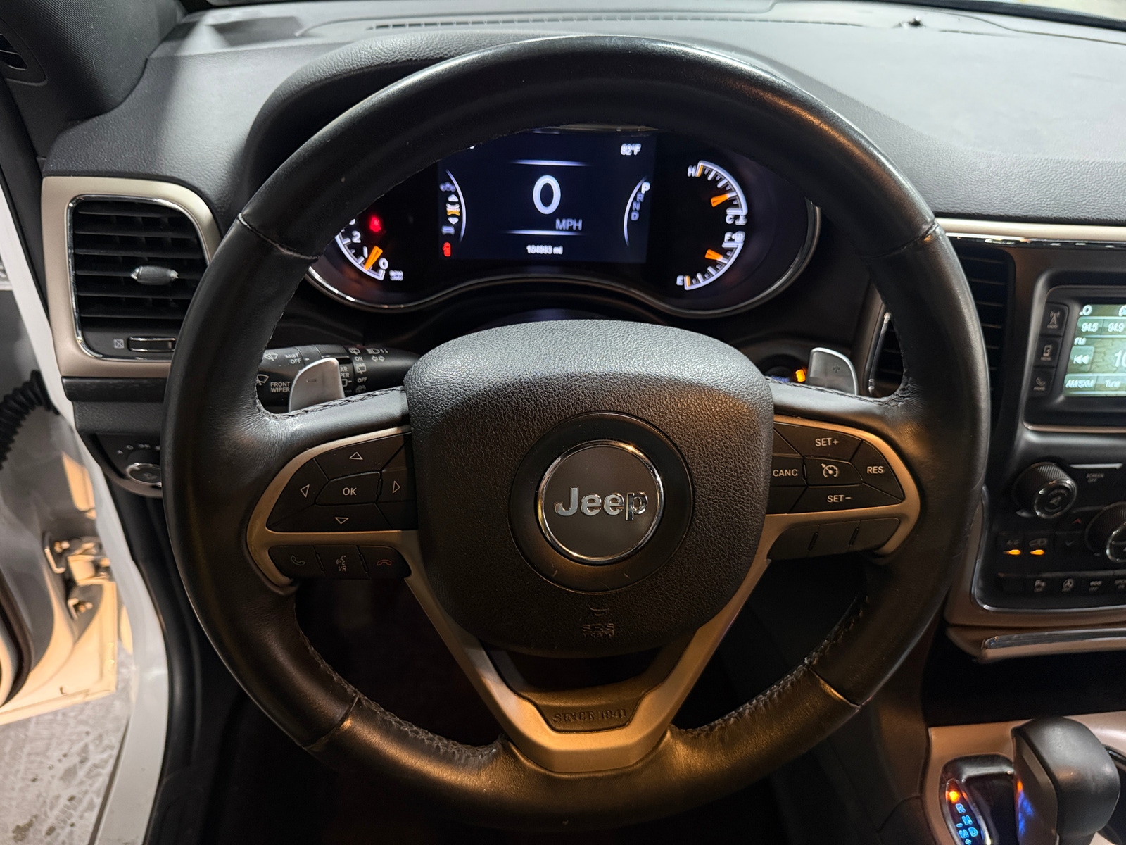 Thumbnail: 2017 Jeep Grand Cherokee - 5