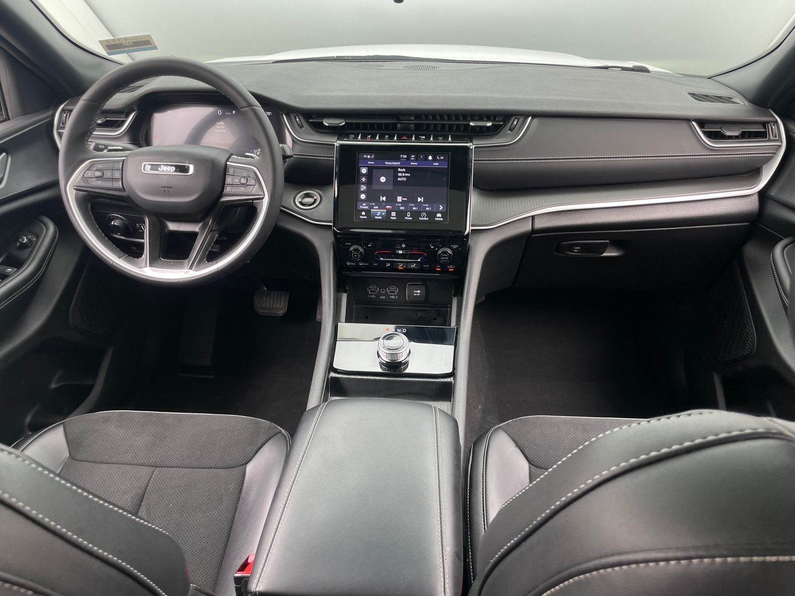 Thumbnail: 2024 Jeep Grand Cherokee - 2