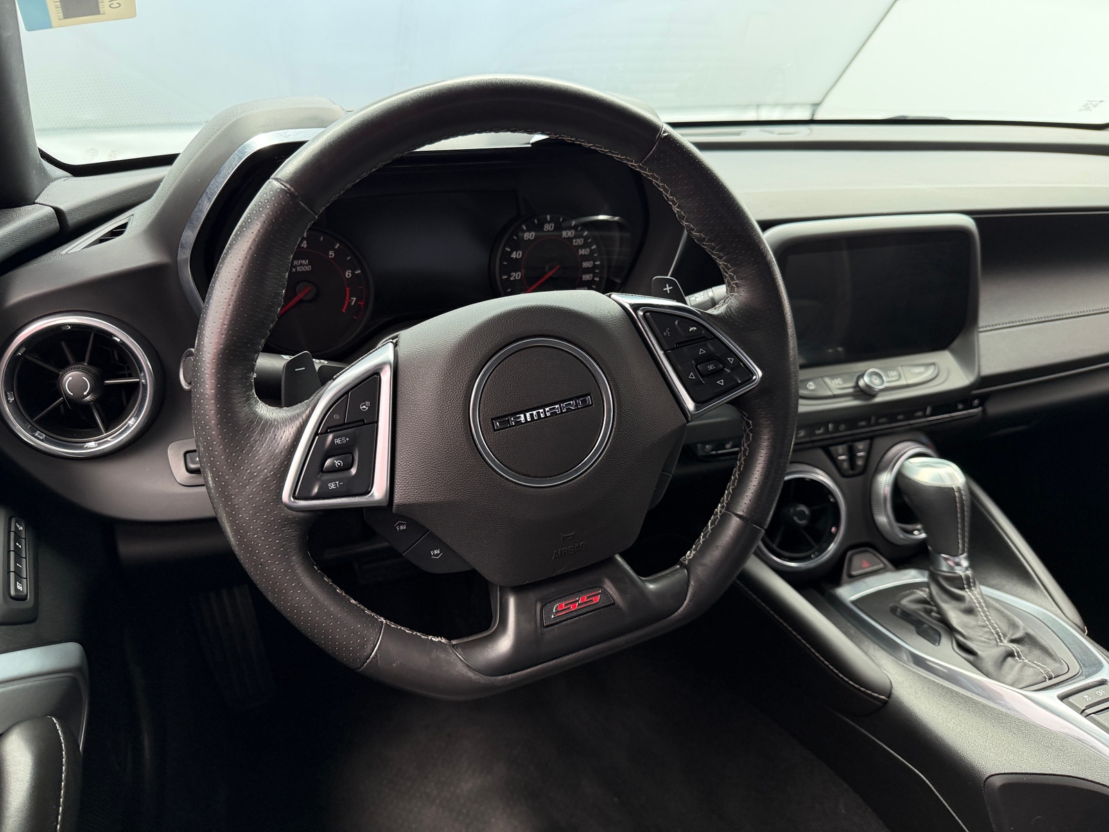 Thumbnail: 2018 Chevrolet Camaro - 3