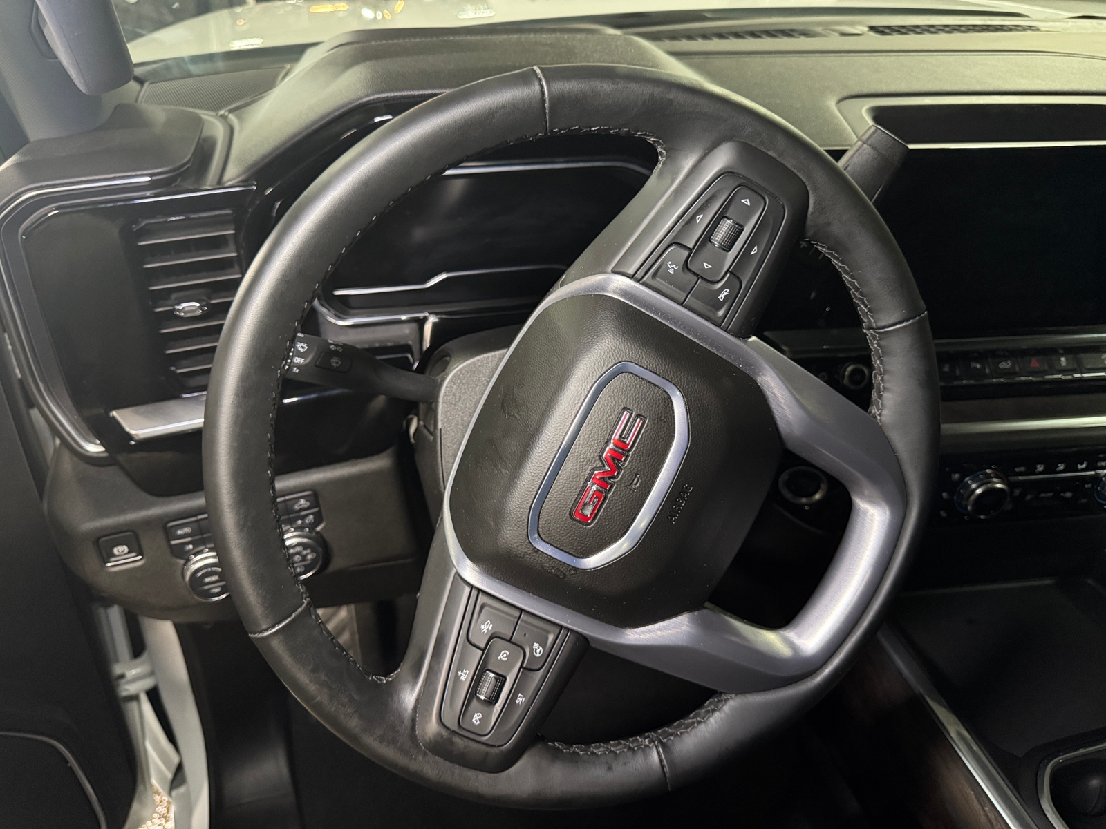 Thumbnail: 2025 GMC Sierra 2500 - 5