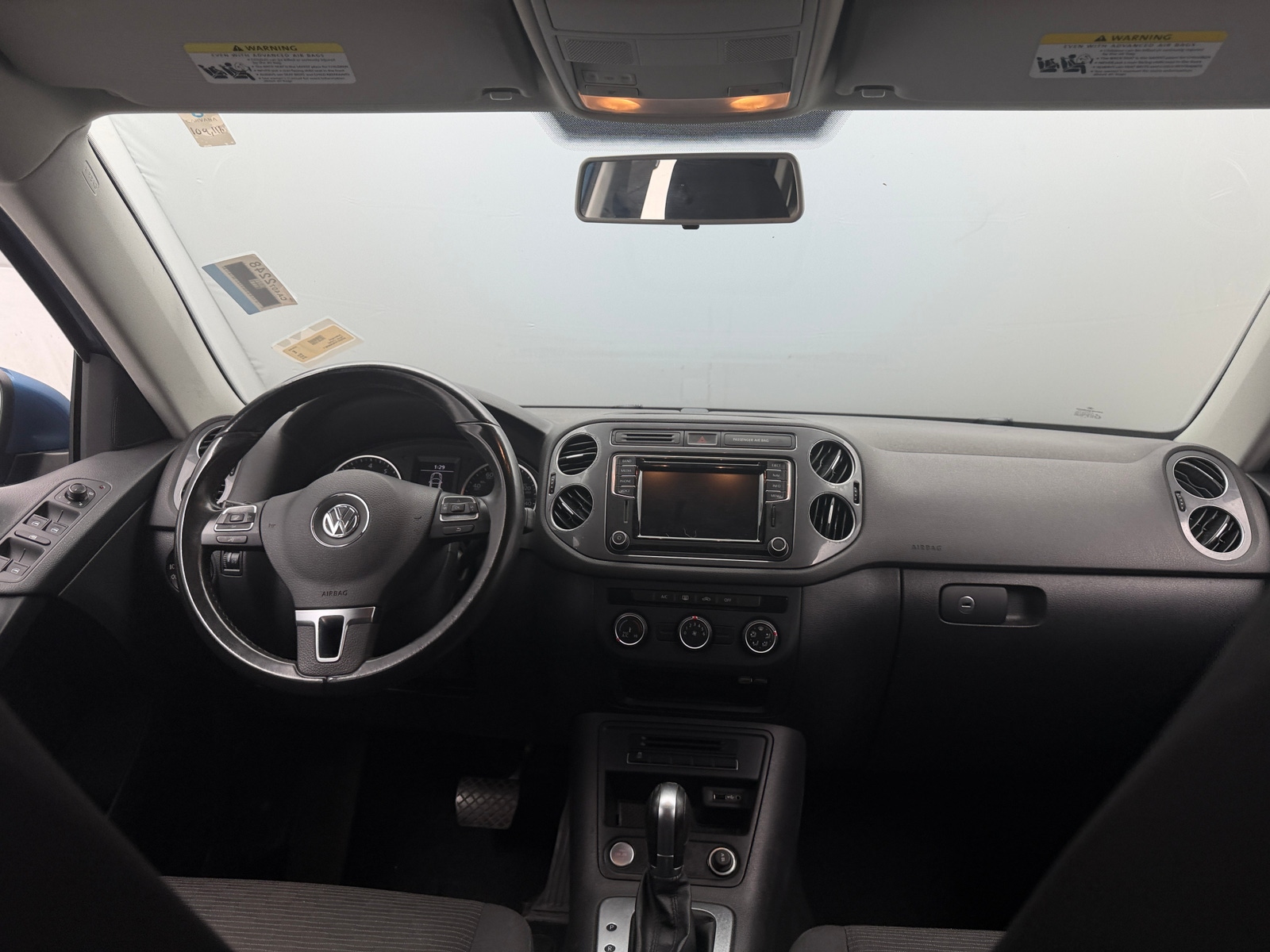Thumbnail: 2018 Volkswagen Tiguan - 3