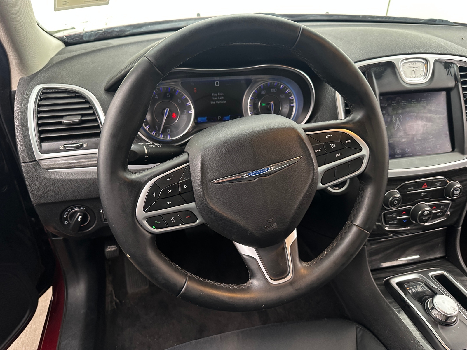 Thumbnail: 2018 Chrysler 300 - 5