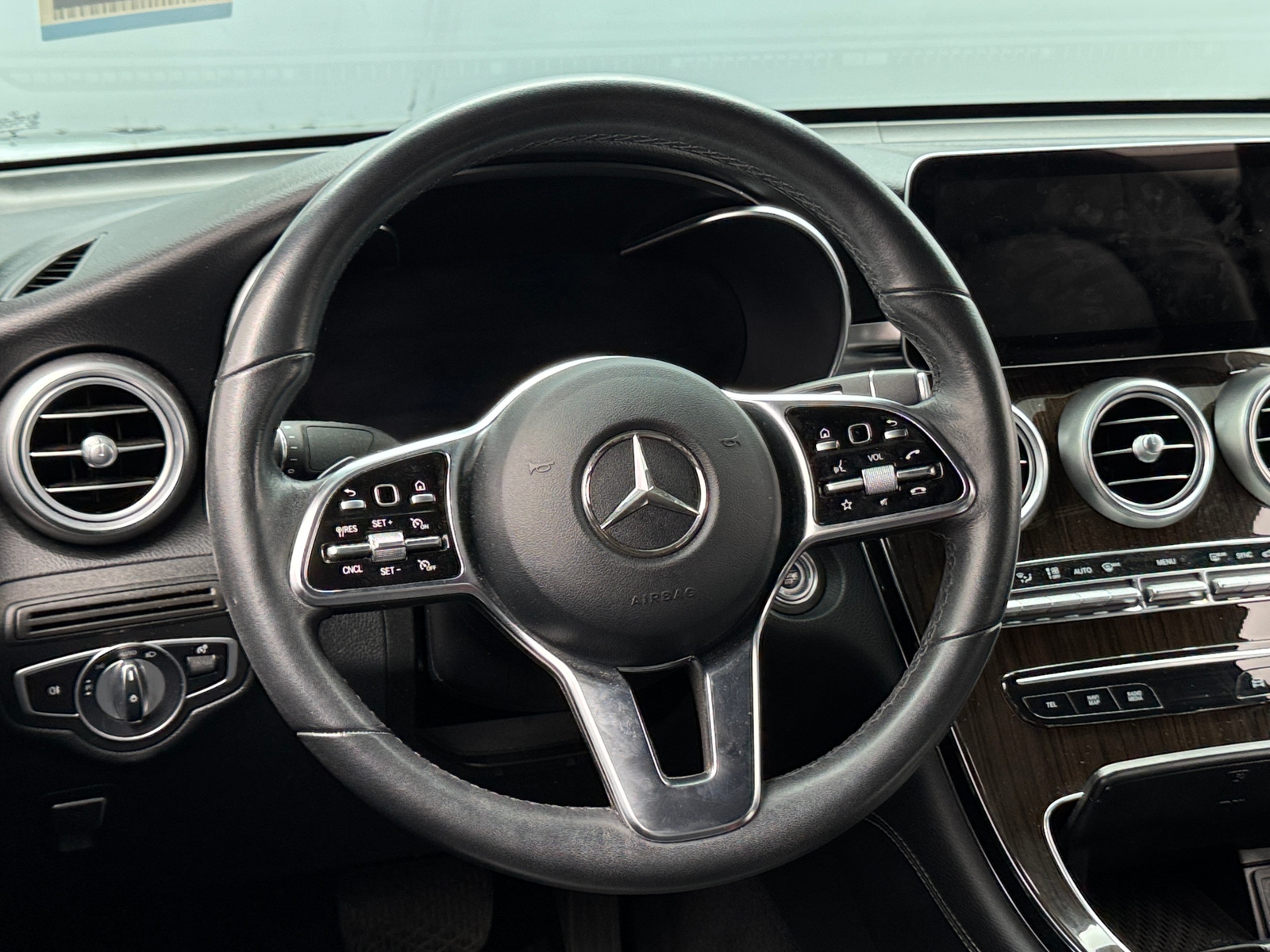 Thumbnail: 2020 Mercedes-Benz GLC - 4