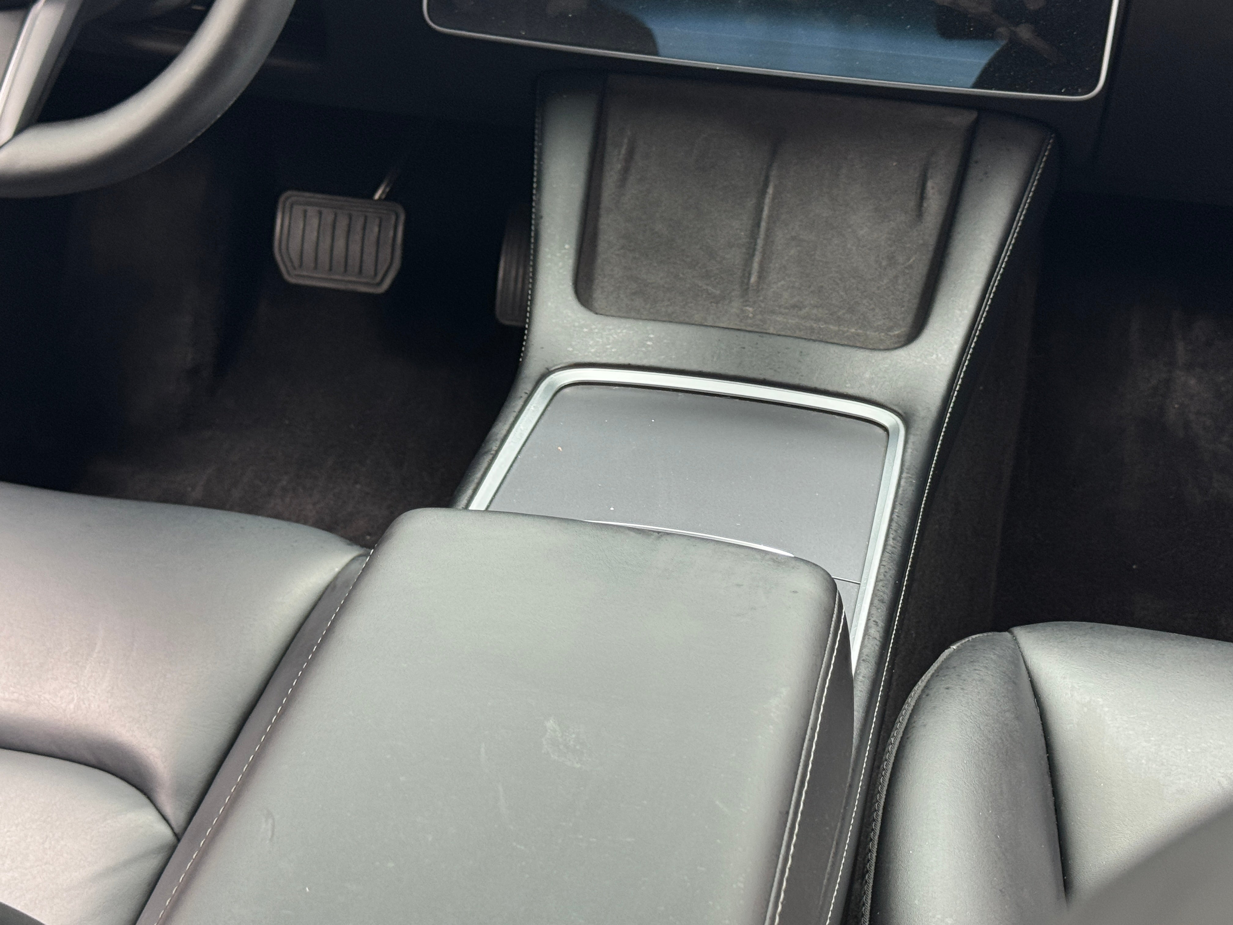 Used 2022 Tesla Model 3 Base with VIN 5YJ3E1EA5NF211547 for sale in Oak Creek, WI