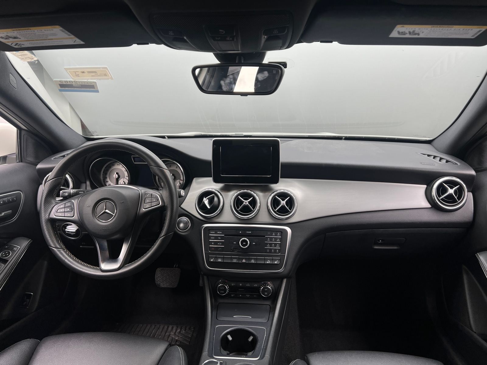 Thumbnail: 2017 Mercedes-Benz GLA - 2