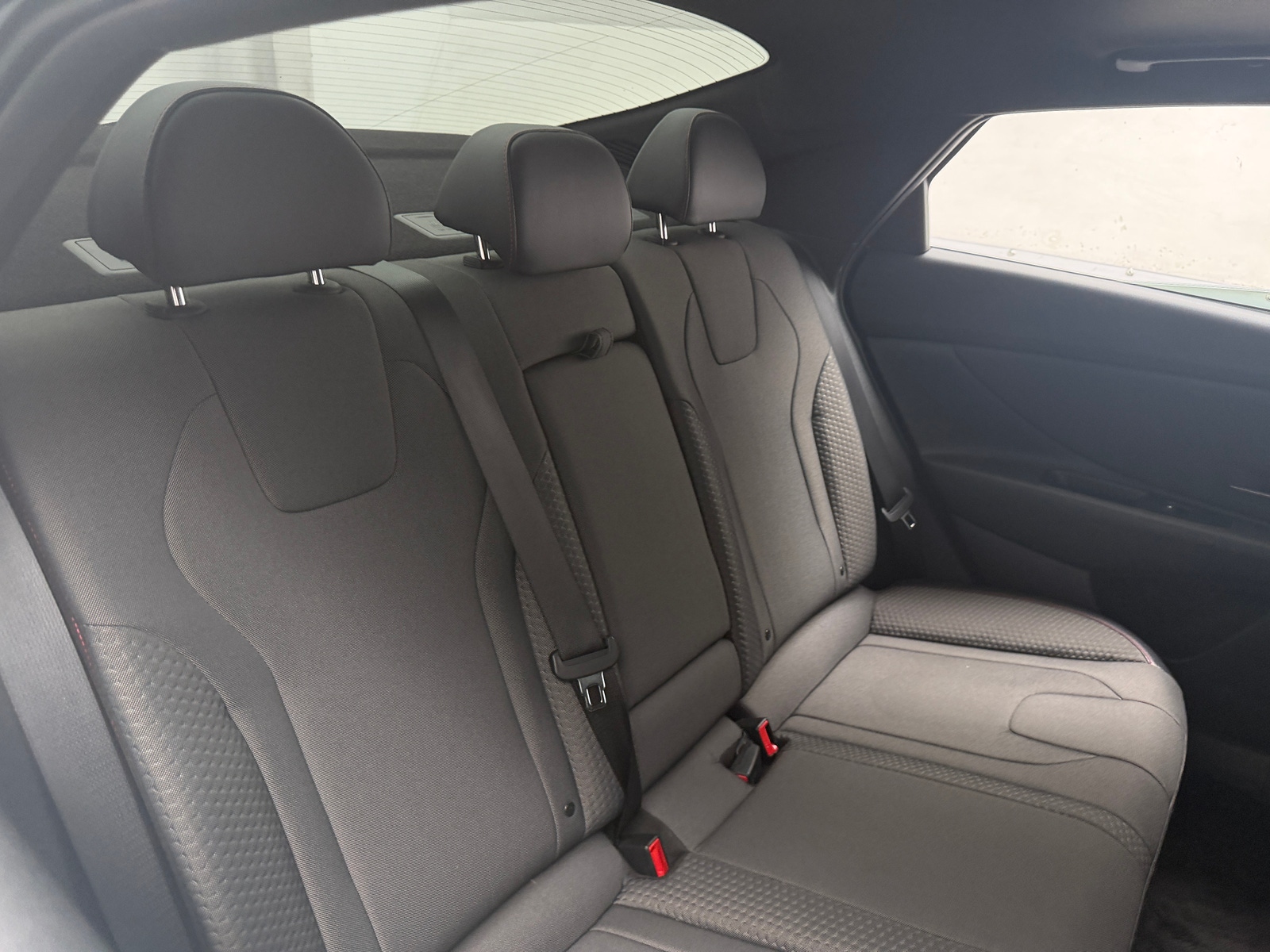 Thumbnail: 2023 Hyundai Elantra - 6